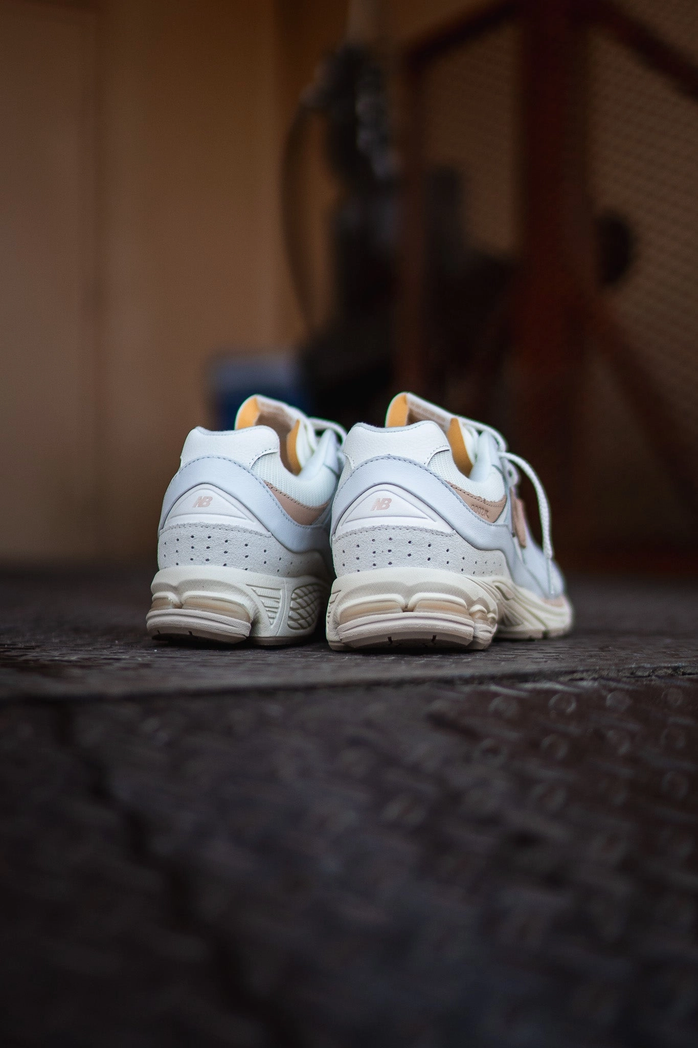 Style Motion Daily Casual Mens New Balance 2002R (Vachetta) - M2002RVF