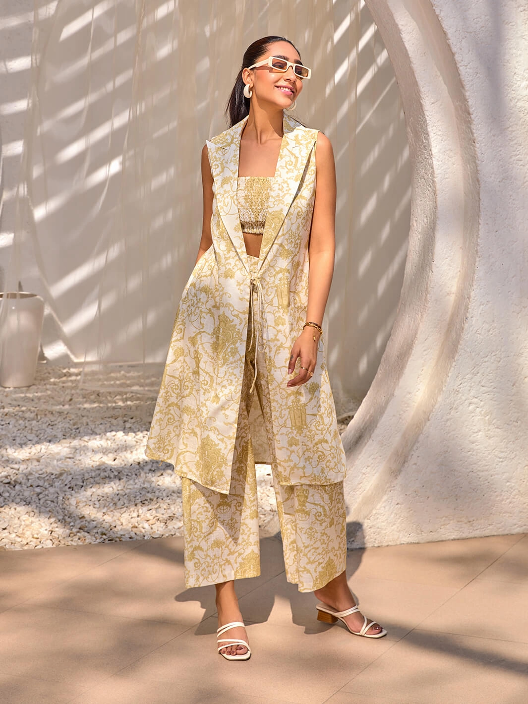 Soft-touch daywear Adele Paris Crop Top