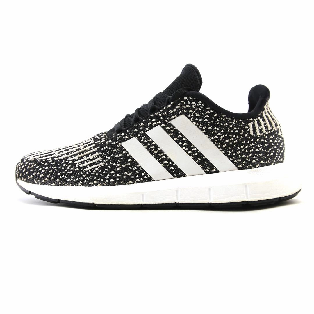 Micro Groove Tread Design Tear Resistant Mesh ADIDAS SWIFT RUN