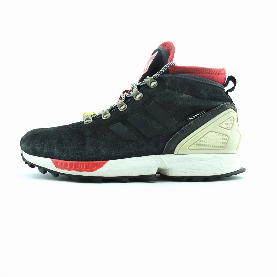 ADIDAS ZX FLUX WINTER Perforated Tongue Body Alignment