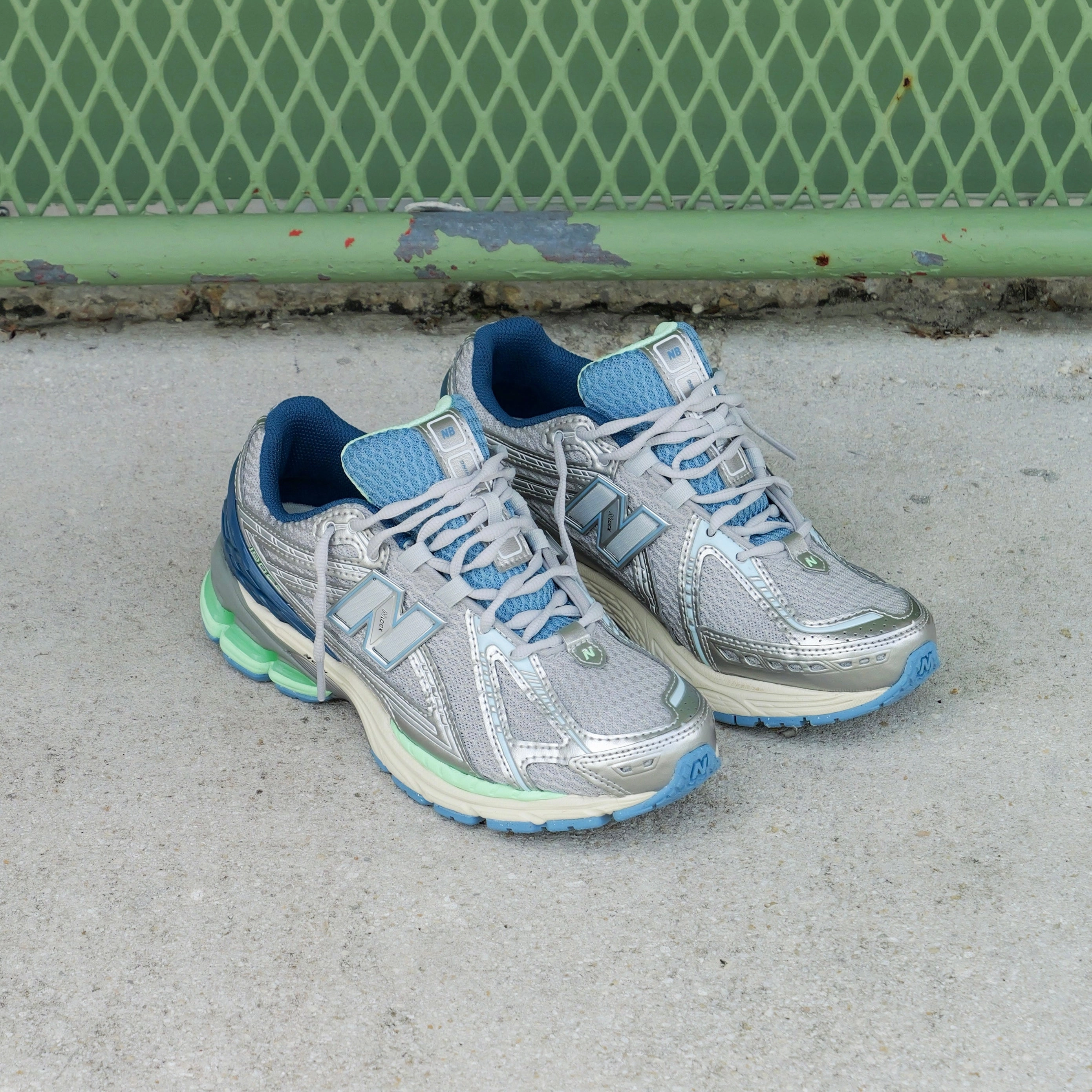 Mens New Balance 1906 (Silver Metallic/Still Water) U1906RCR Anti Slip Tread Textured Insole