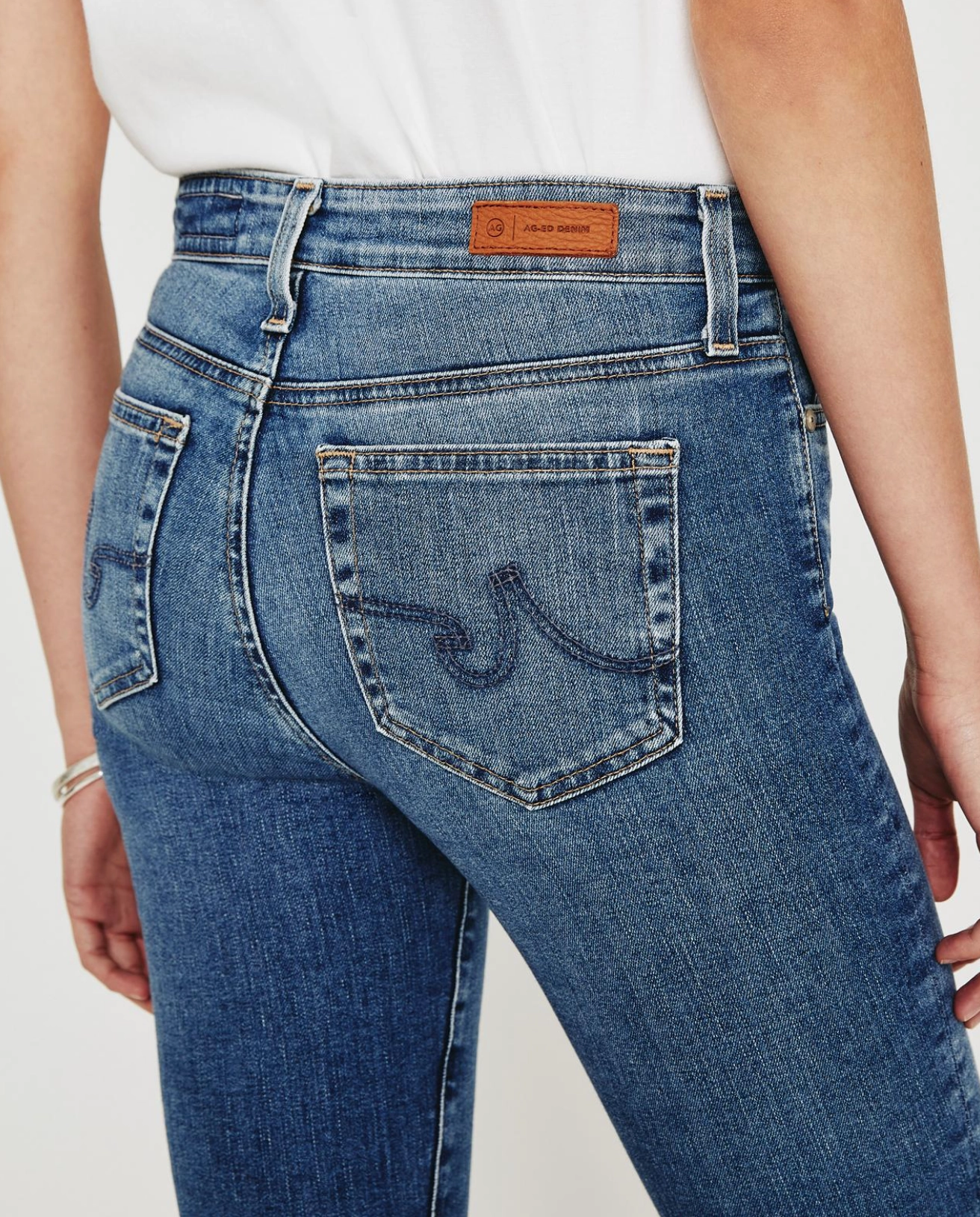 Daily Basic Slim Design MARI MID RISE STRAIGHT IN 15 YEARS SHORELINE