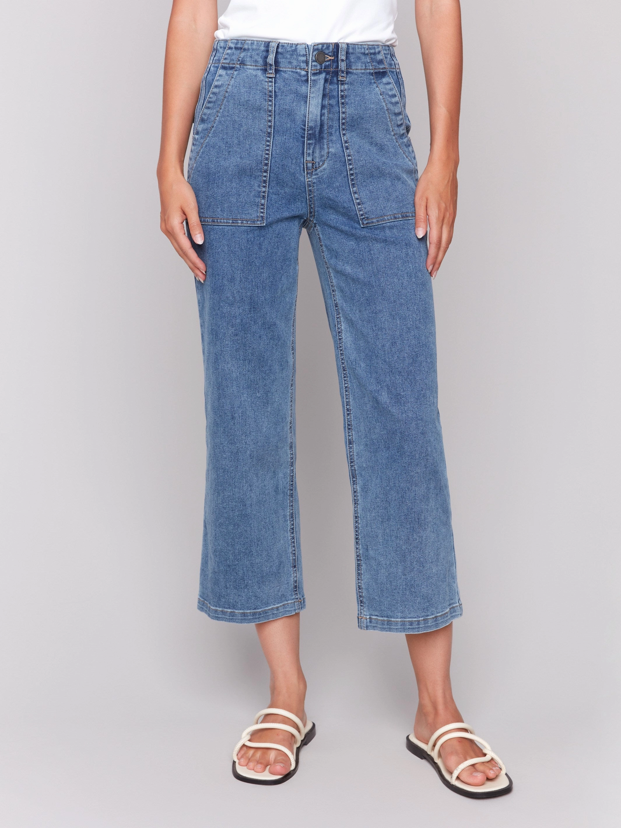 Cropped Utility Pocket Jeans - Medium Blue Relaxed Style Work Ready Outdoor Enthusiast Core Look