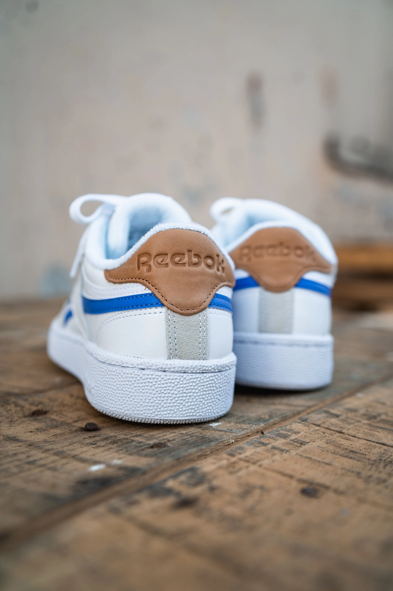Slip Resistant Design Urban Performance Reebok Club C Revenge (White/Coublu/White)