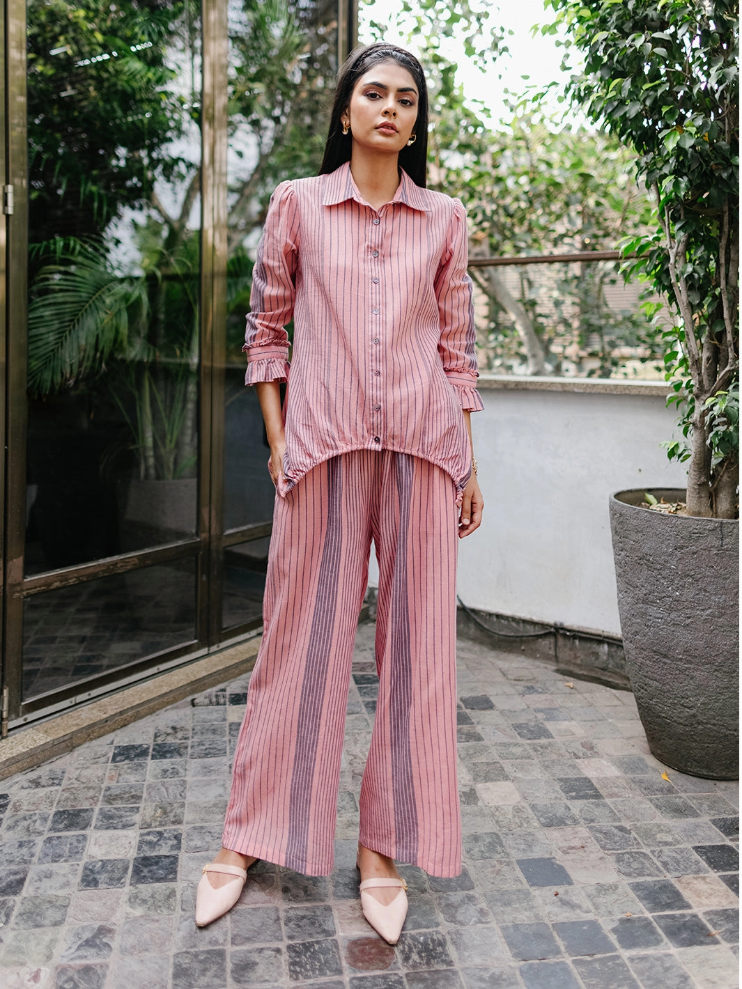 Edgy vibes Manilla Pant