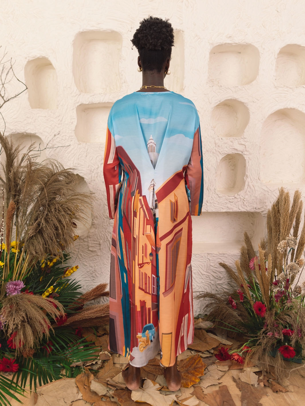 Relaxed Finish Simple yet chic gown Augustus Long Dress