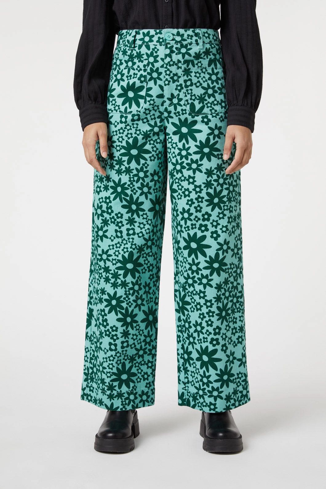 Babette Jean classic clothing Casual Friday Parent Style Travel Outfit