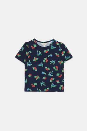Fashionable Piece Chic and Cozy Wear Berry Kids Tshirt
