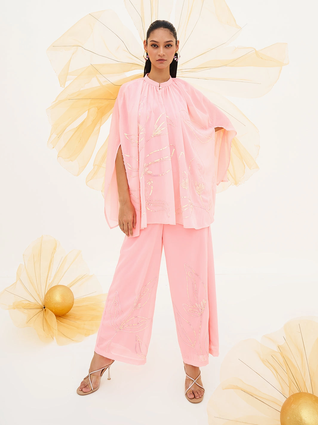 Basic Warm Peachiose Embroidered Kaftan with Pants Set