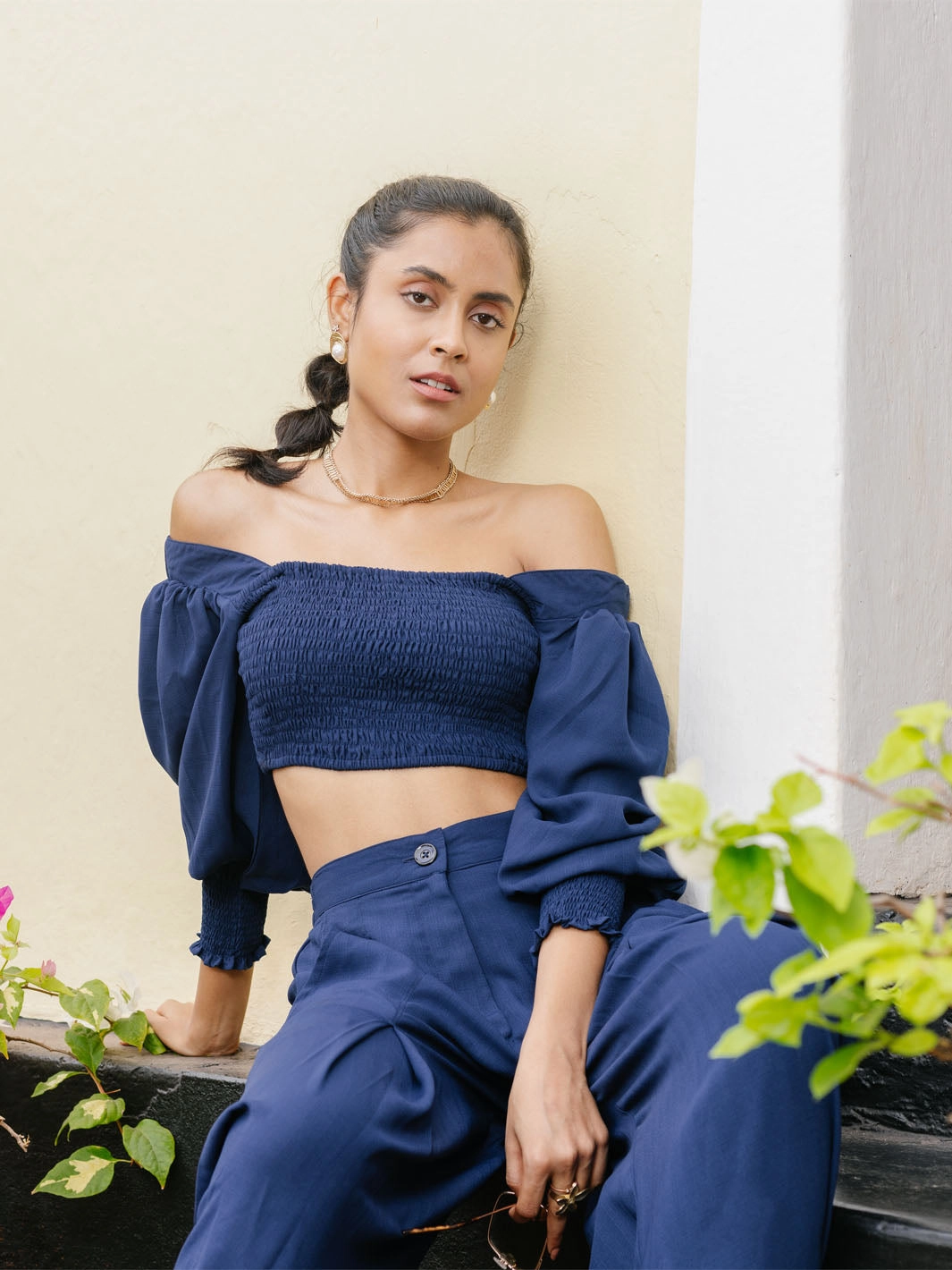 Blubur Top Cut-Out-Detail