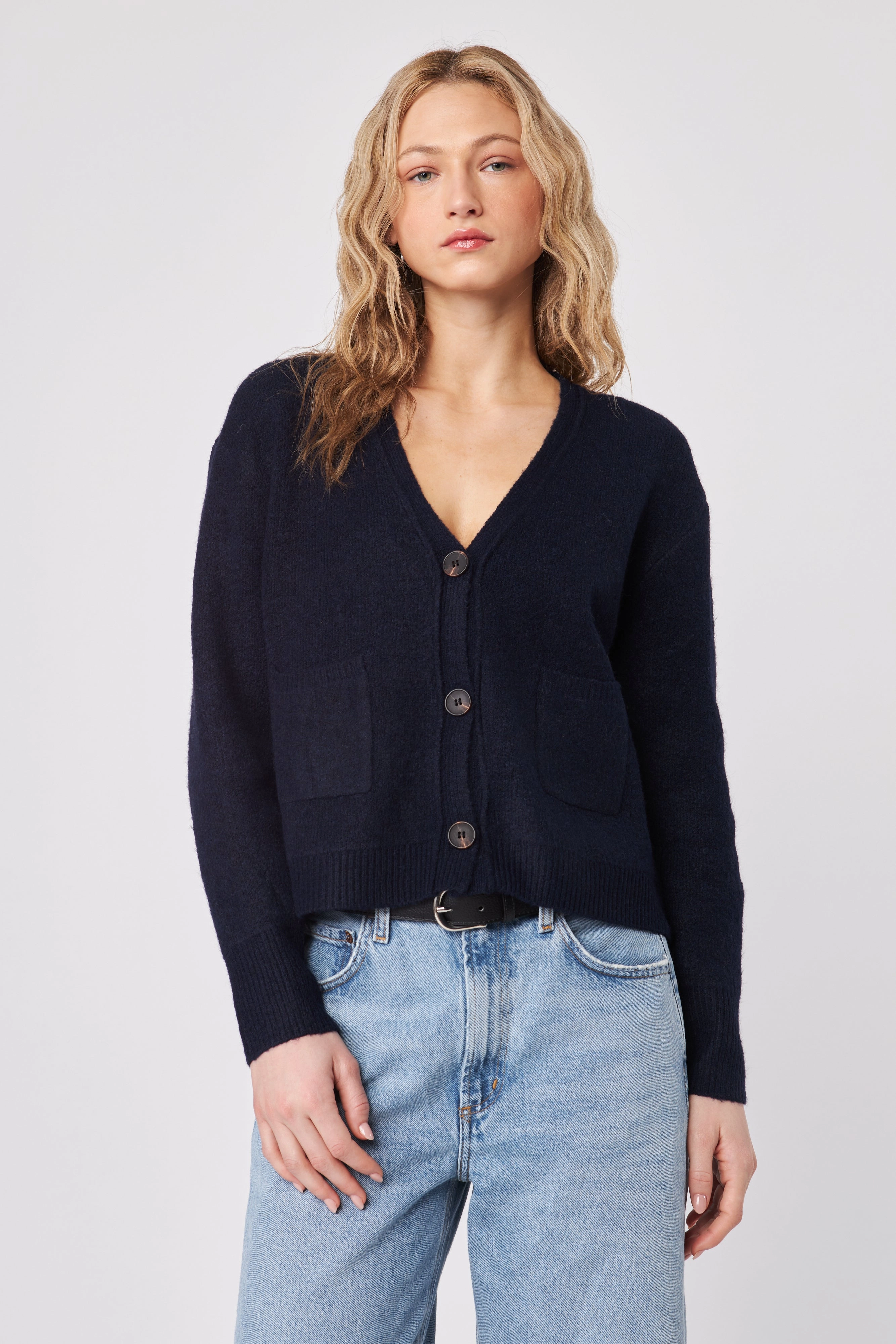 BRAXTON CARDIGAN Bonded Seam Innovation Stretch Knit Material