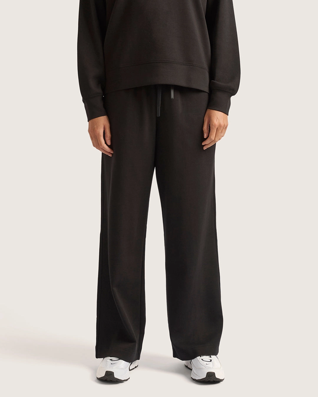 Women's Straight Leg Sweat Pants - Black NonBindingEdges Fantasy Mood