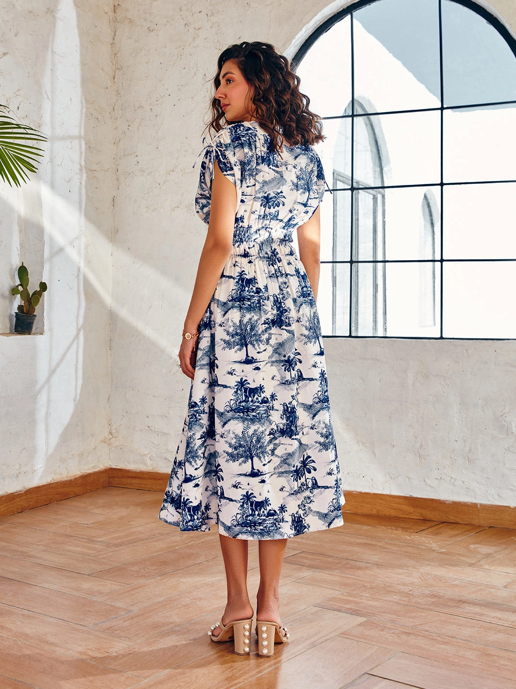 Perfect Fit Flowing Fit Chiara Dress