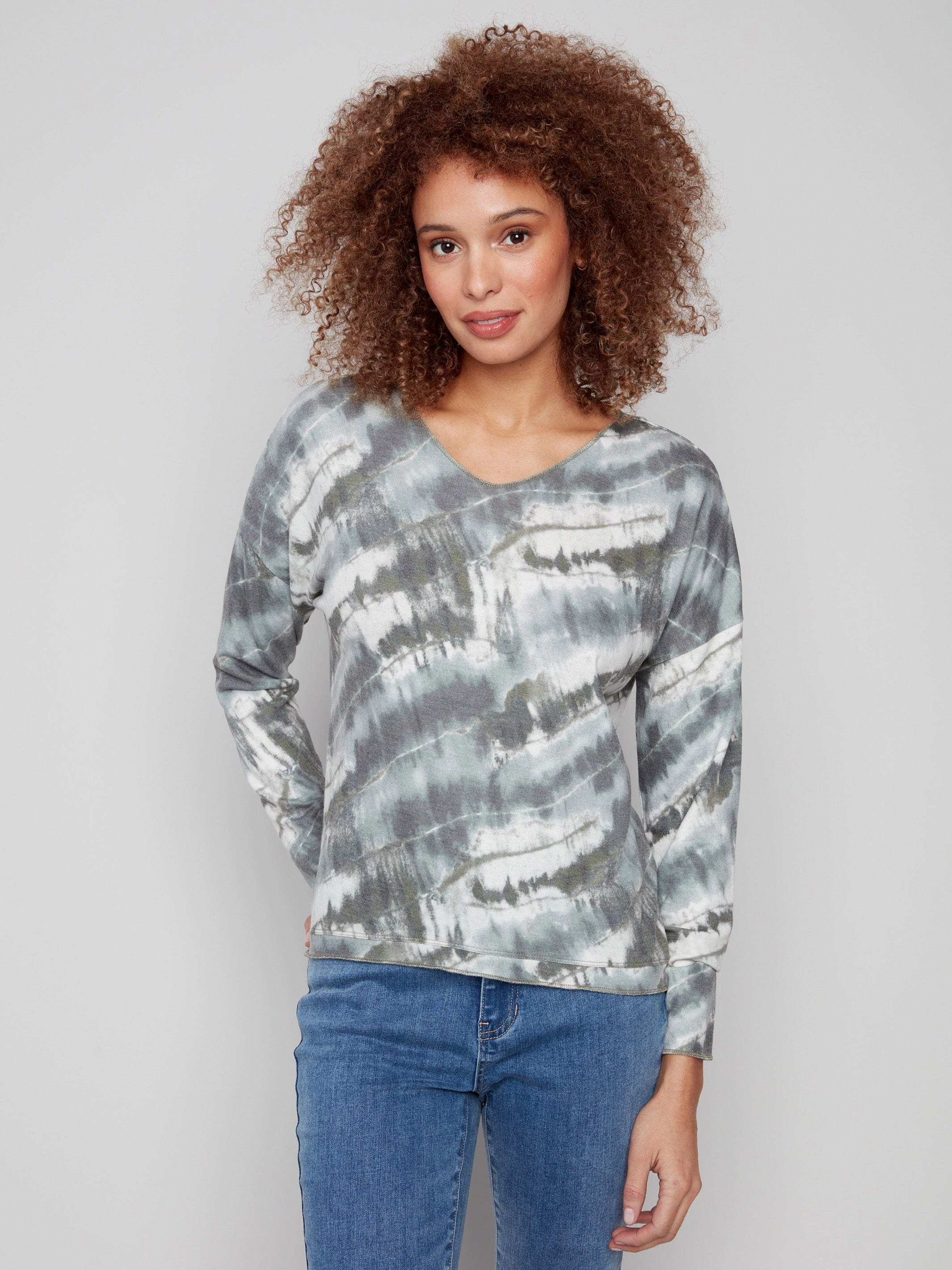 Printed V-neck Knit Top - Dreamy Spruce NonChafingTrim Sporty Top