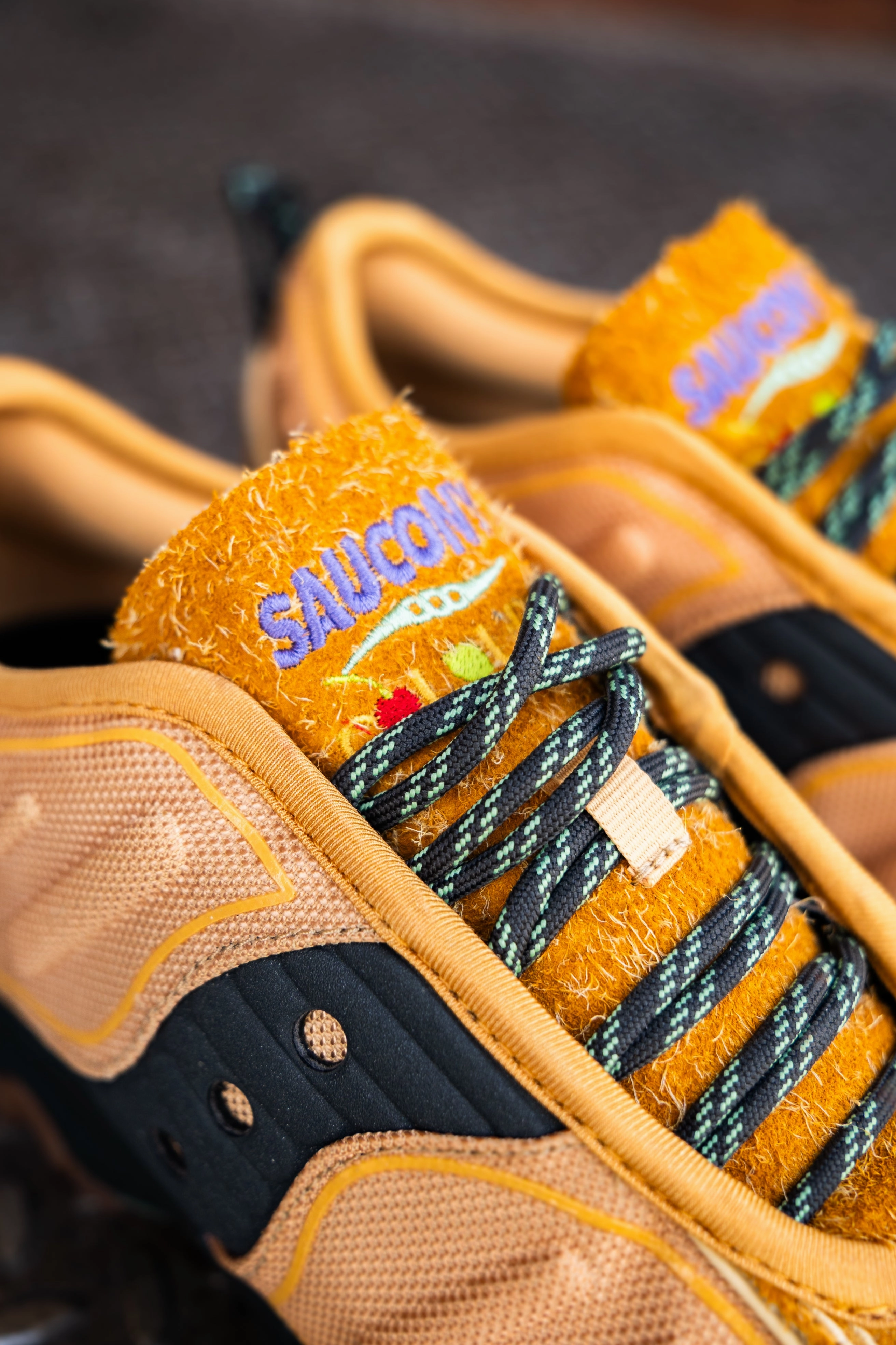 Colour Plus X Saucony "Matrix" M (Harvest Wheat) Eco Support