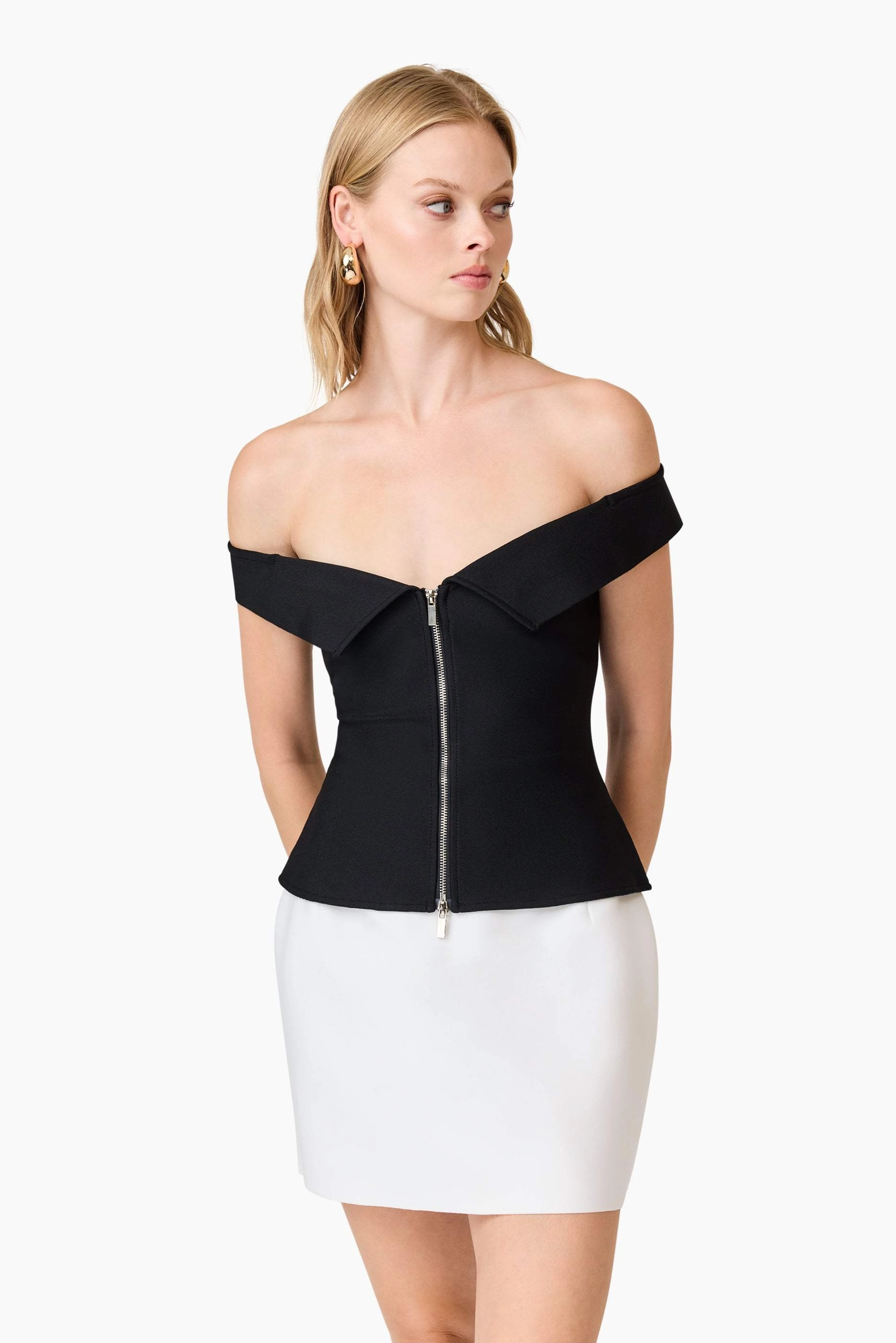 Calm Silhouette CURAAE Khloe Crepe Knit Top in Black