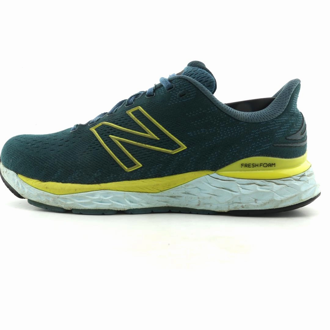 style - focused NEW BALANCE FRESH FOAM X 880 V11