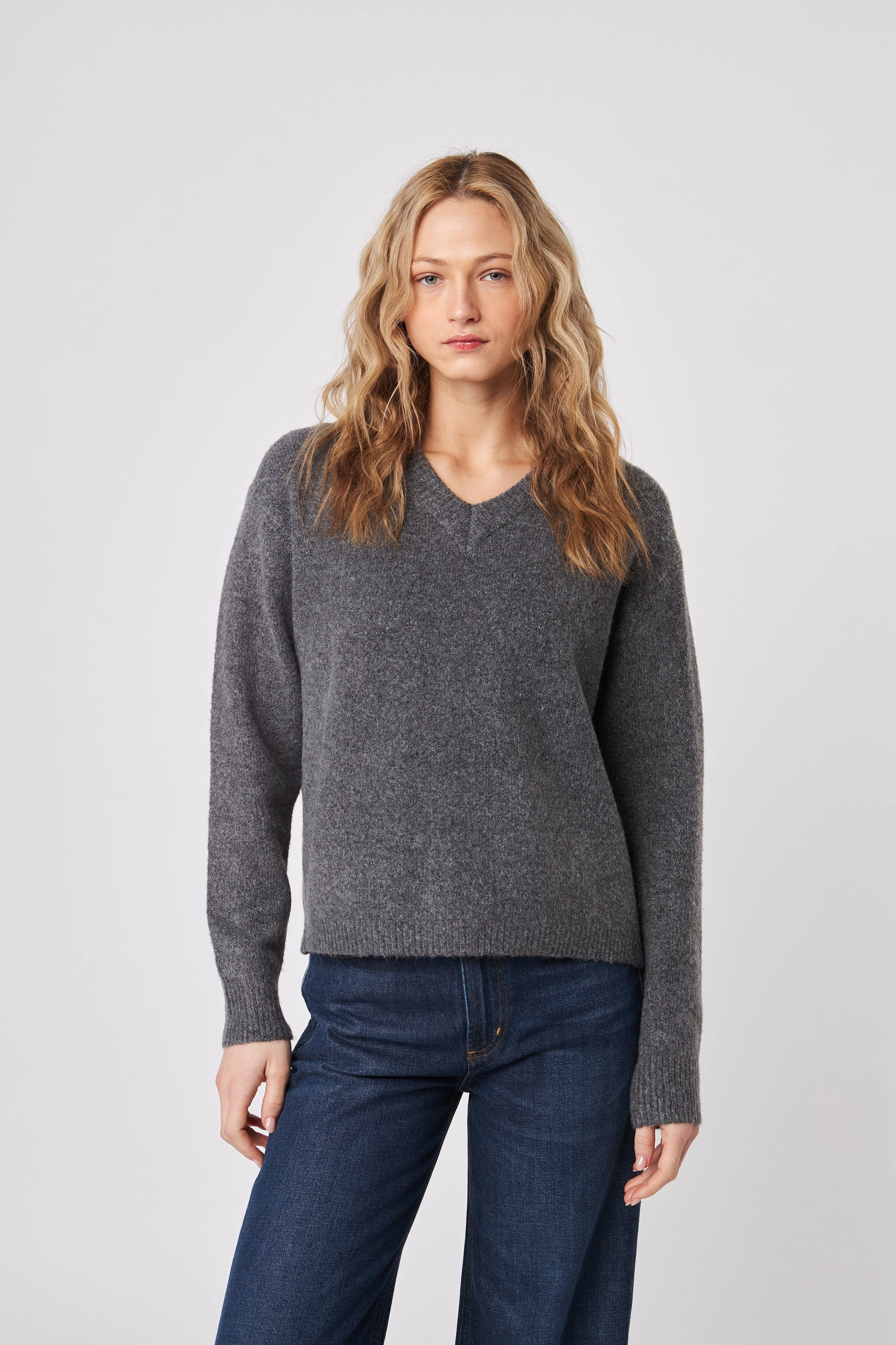 Warm Pullover CHARLIE OVERSIZE V-NECK SWEATER