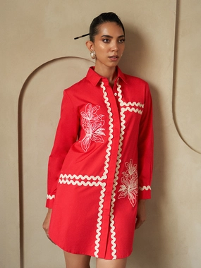Flexible Cut Kiku Floral Embroidered Lace Shirt Dress