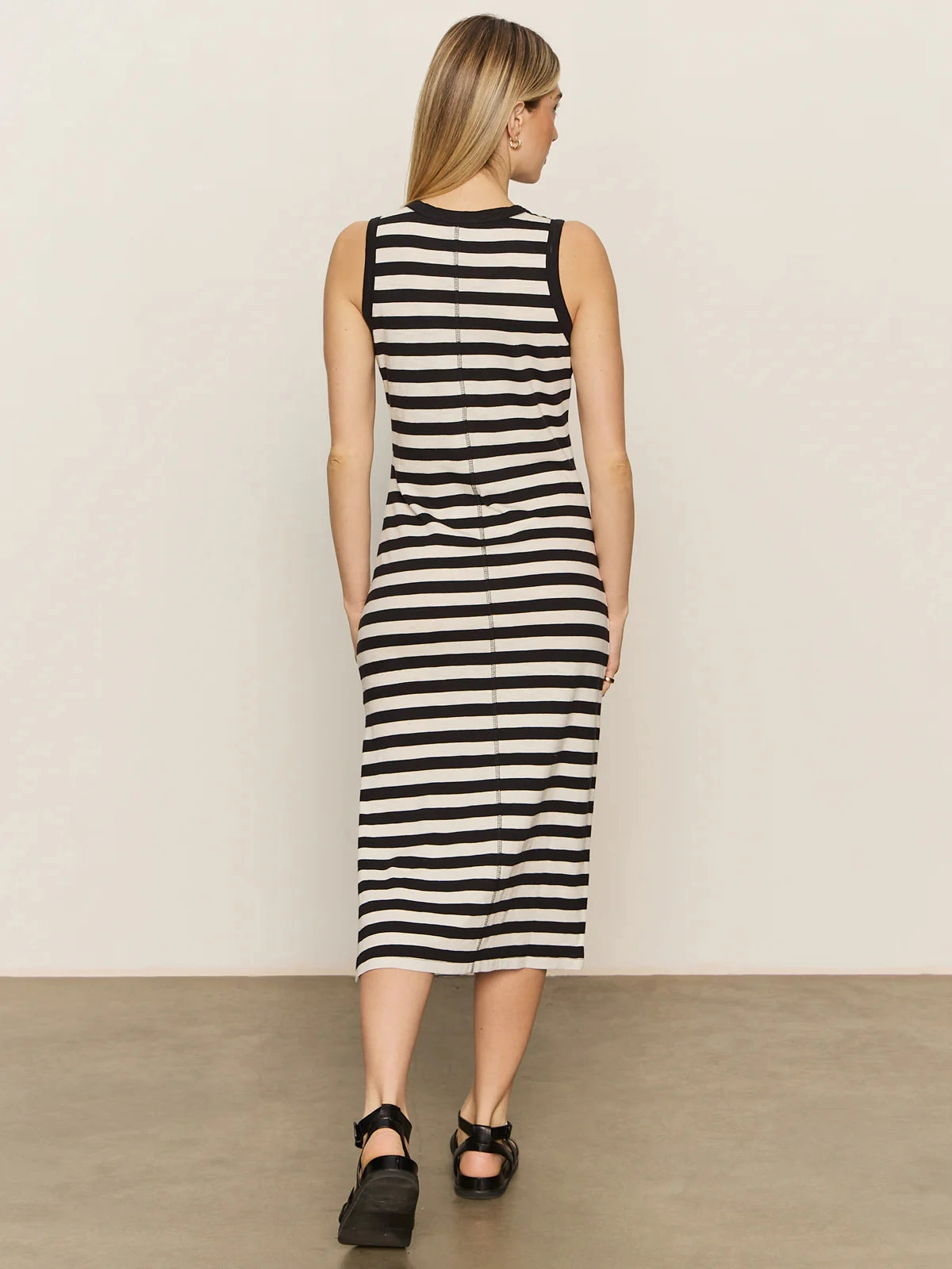 Athletic Hoodie StaticResistantLining CONTRAST TRIM STRIPED MAXI DRESS