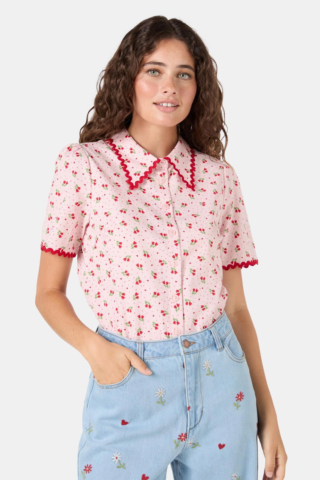 EasyCareMaterial FrictionFreeNeckline Holly Short Sleeve Blouse