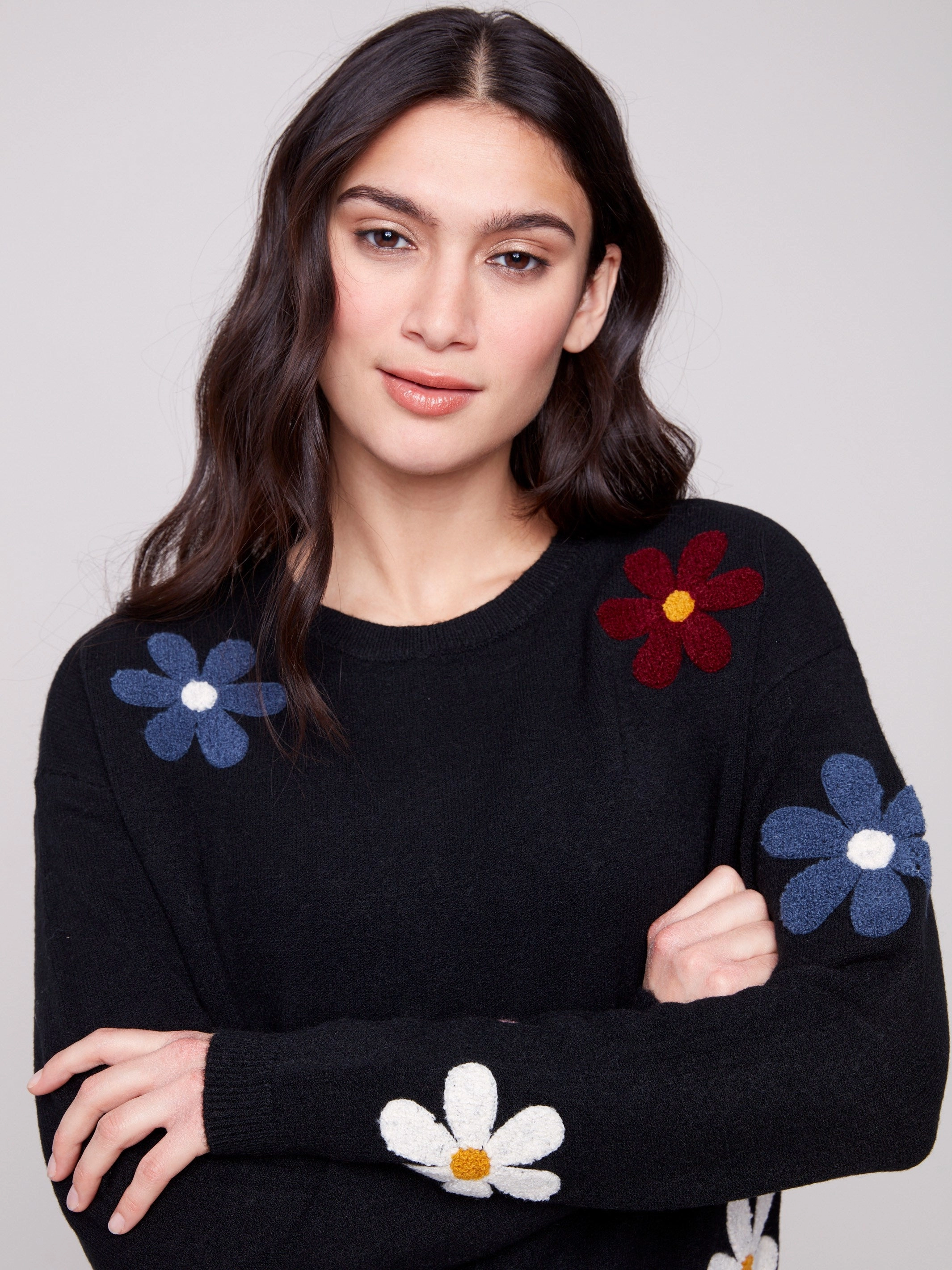 Winter - wear Wind Resistant Plush Sweater with Boucle Flowers - Black