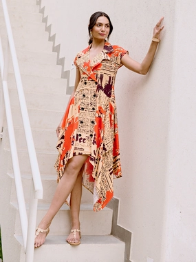 Coverstory Asymmetric Dress High low hem