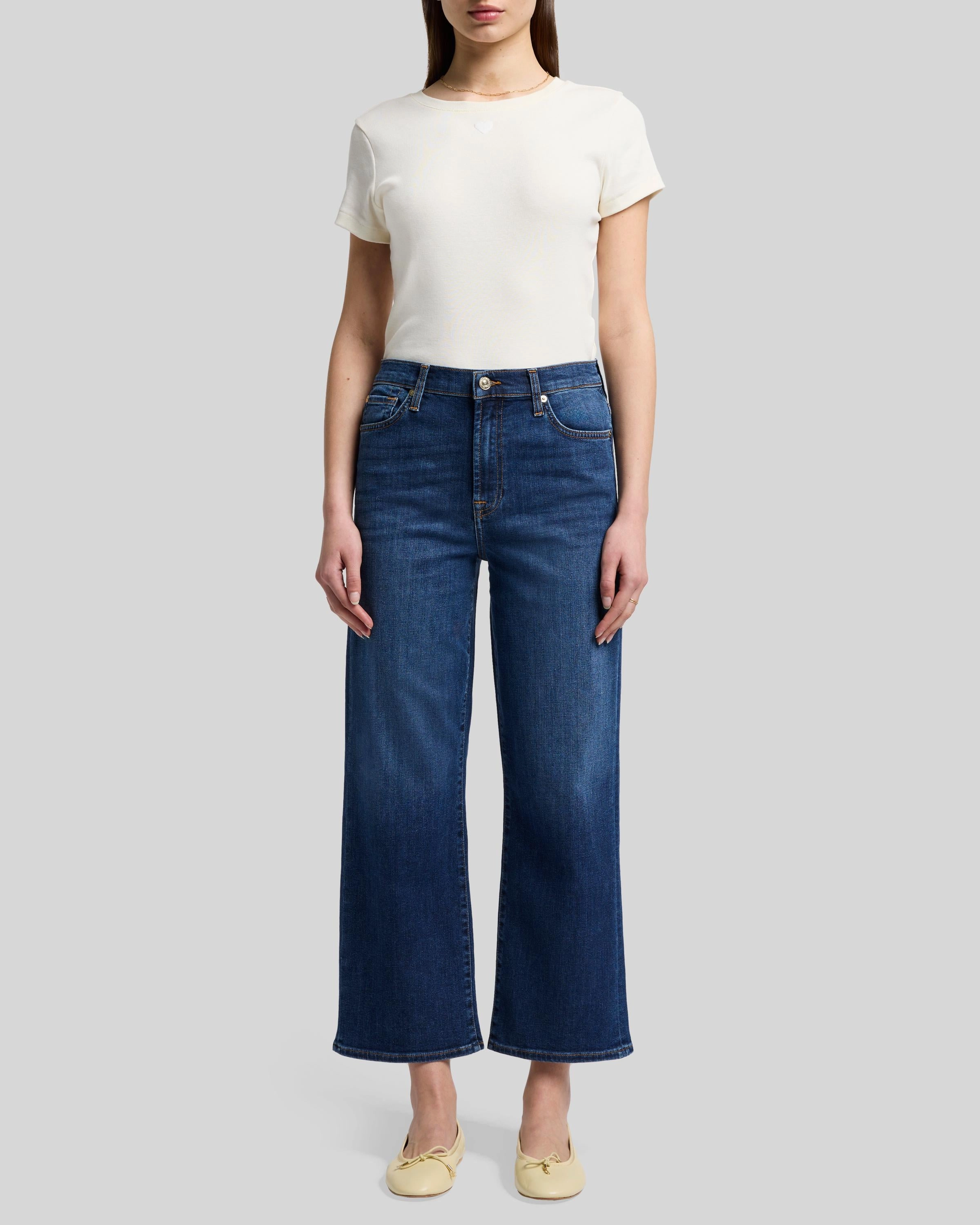 CROPPED ALEXA IN HIGH WAVE Winter Warmth Minimalist Day Wear