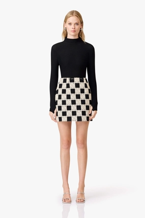 Birthday-Celebration Fresh Appeal CURAAE Amyra Textured Stretch Top In Black