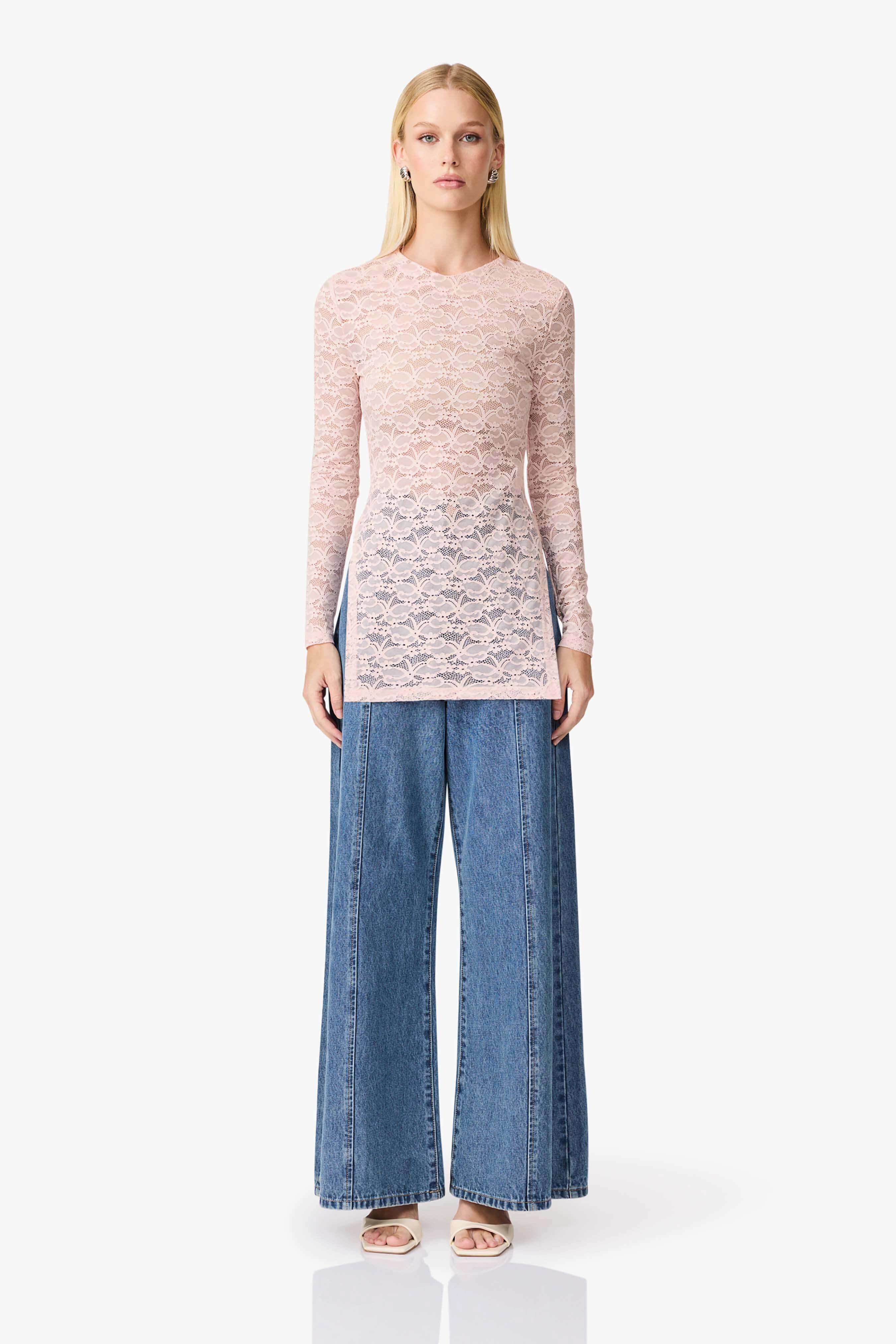 Flare Breeze CURAAE Armelle Long Sleeve Top in Pink