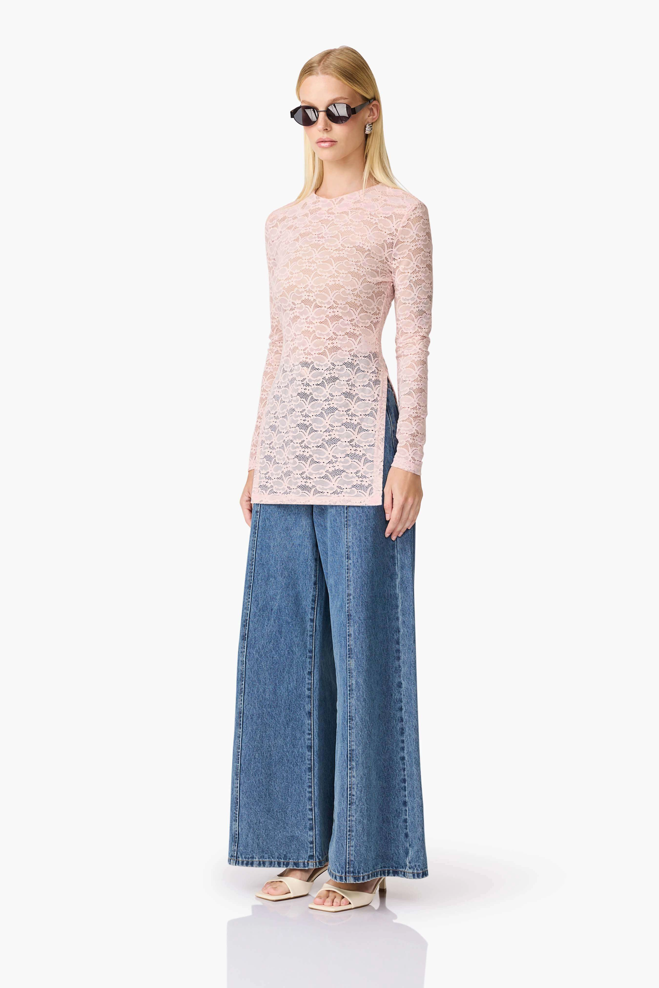 Texture Softness CURAAE Armelle Long Sleeve Top in Pink