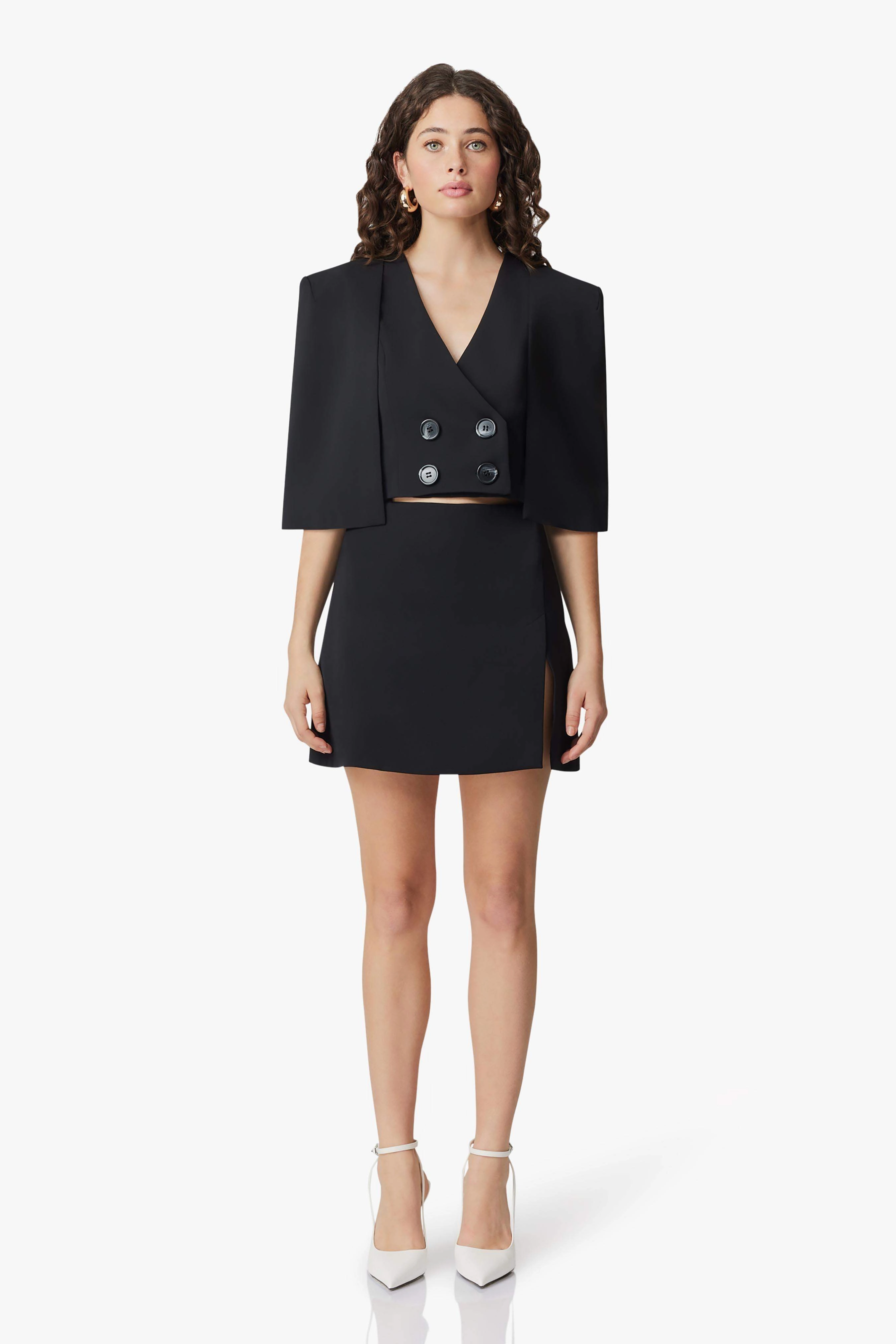 Trend-Inspired CURAAE Blair Mini Skirt in Black