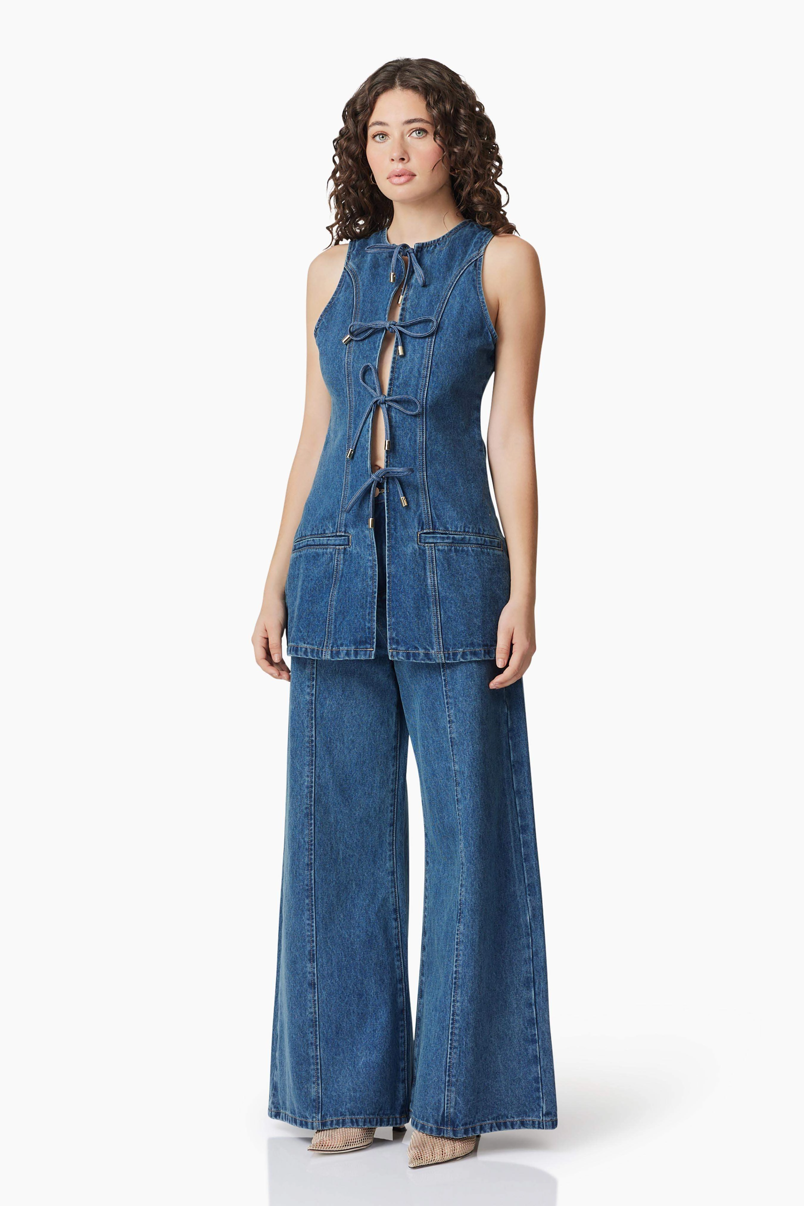 CURAAE Clara Sleeveless Denim Top Calm Style