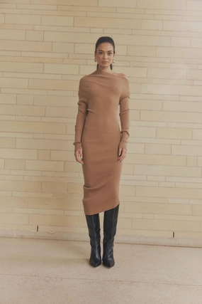 Calm Finish CURAAE Edin Knit Midi Dress In Brown