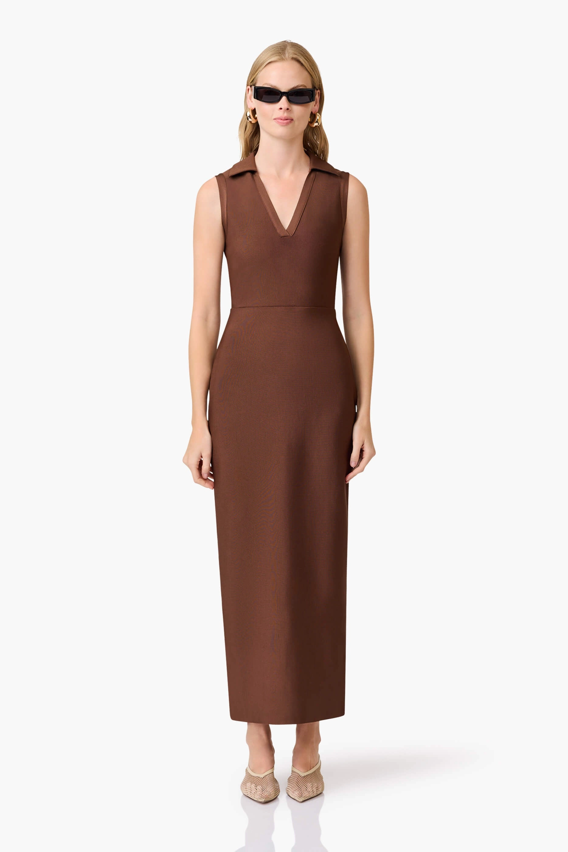CURAAE Khloe Crepe Knit Midi Dress in Brown Stylish Layer