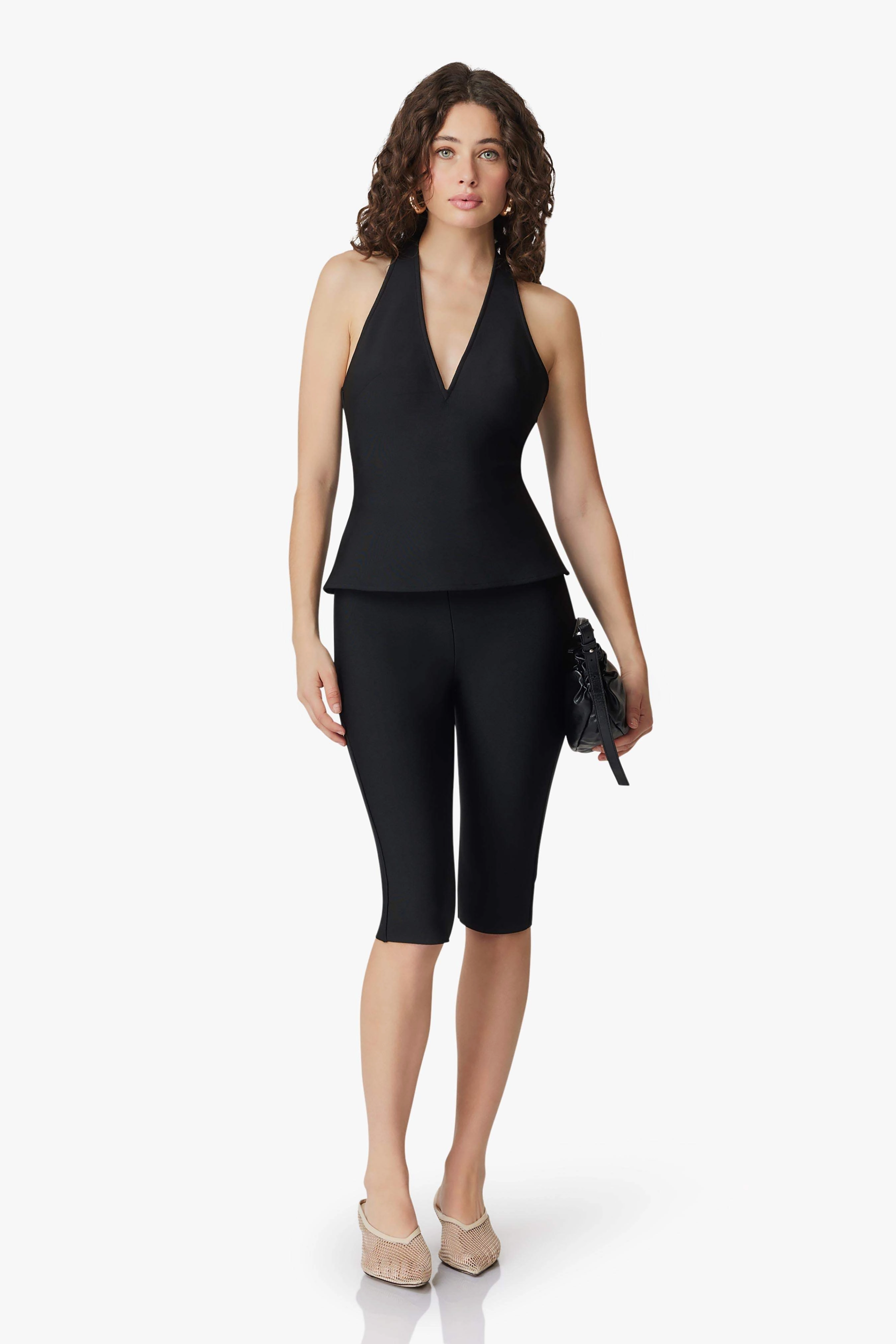 CURAAE Milani Set in Black Relaxed Movement