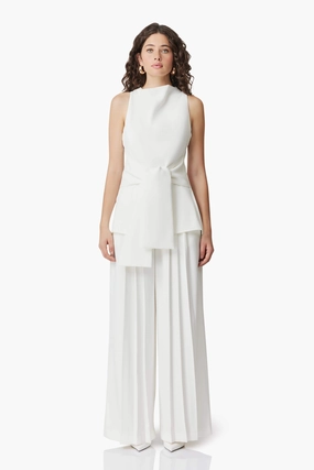 CURAAE Noa Top In White Seasonal Comfort