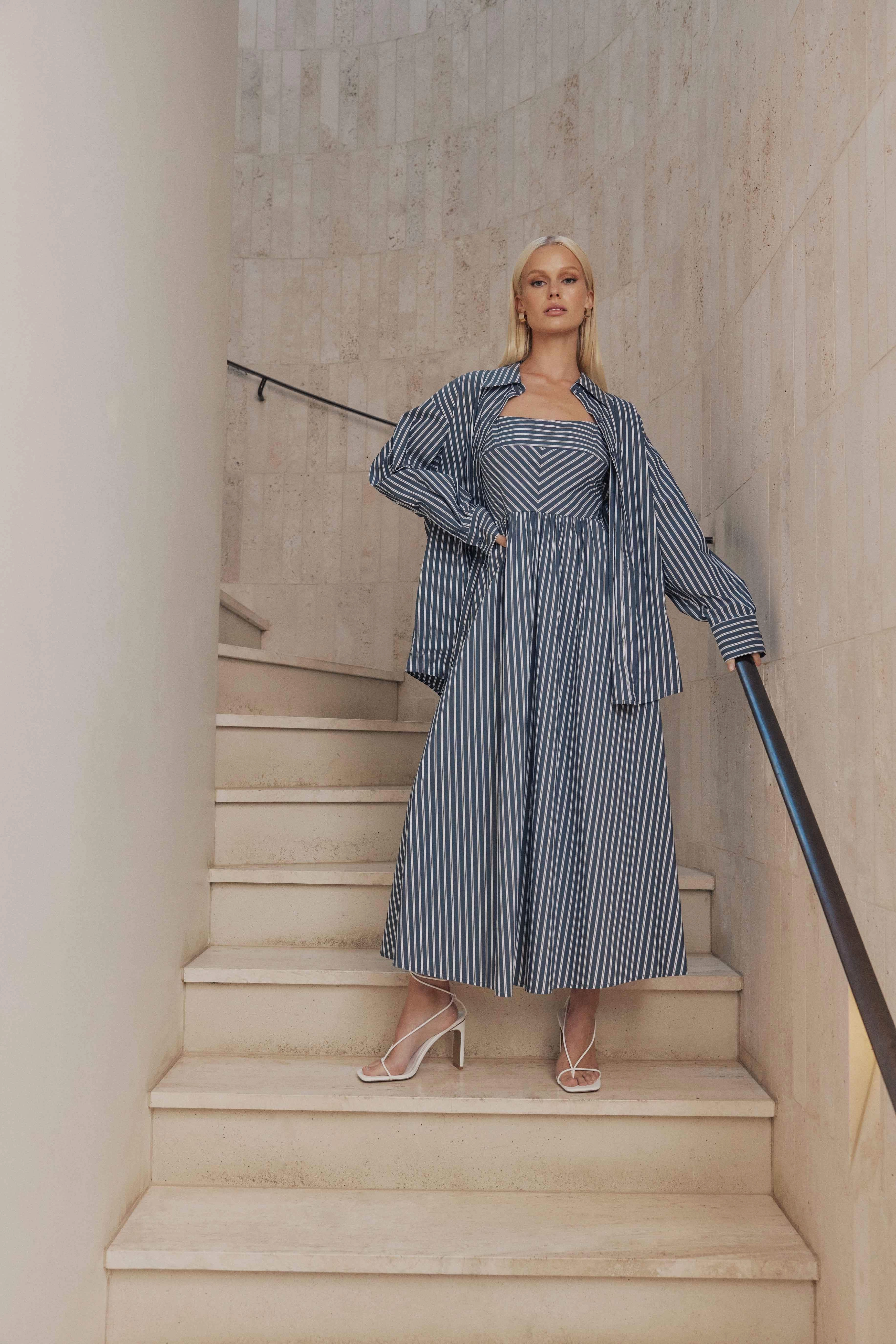 Timeless Vibe CURAAE Perry Oversized Button up Shirt in Navy Stripe