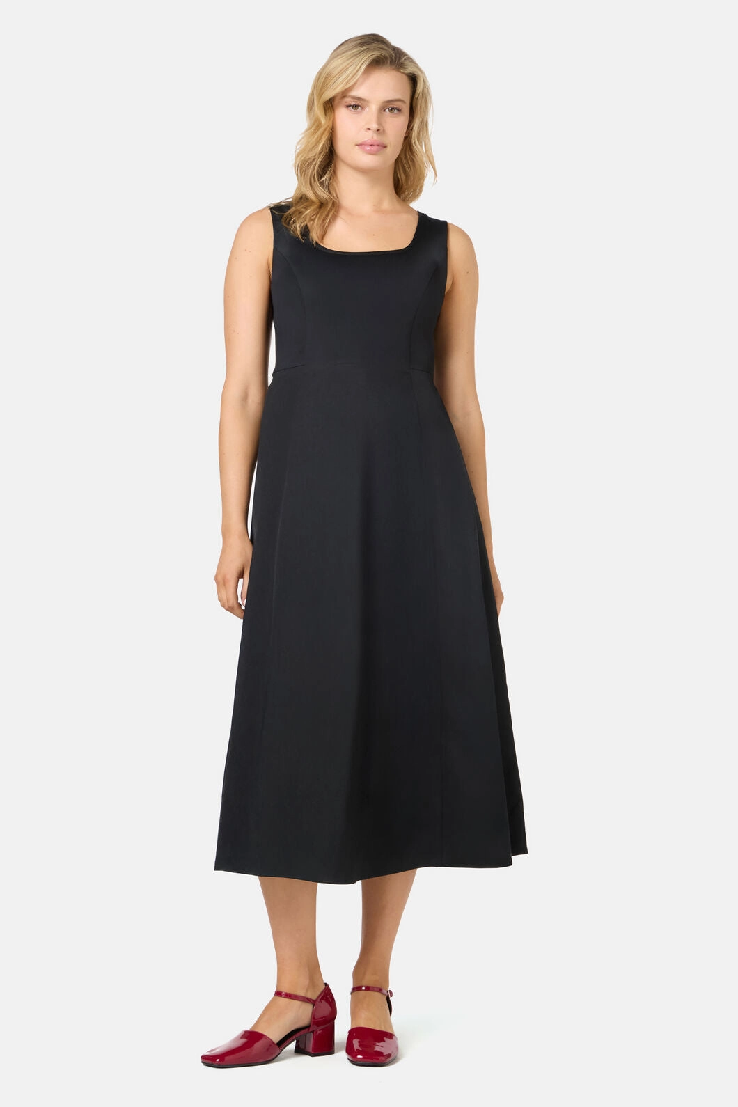 Live Soft Delphine Classic Midi Dress