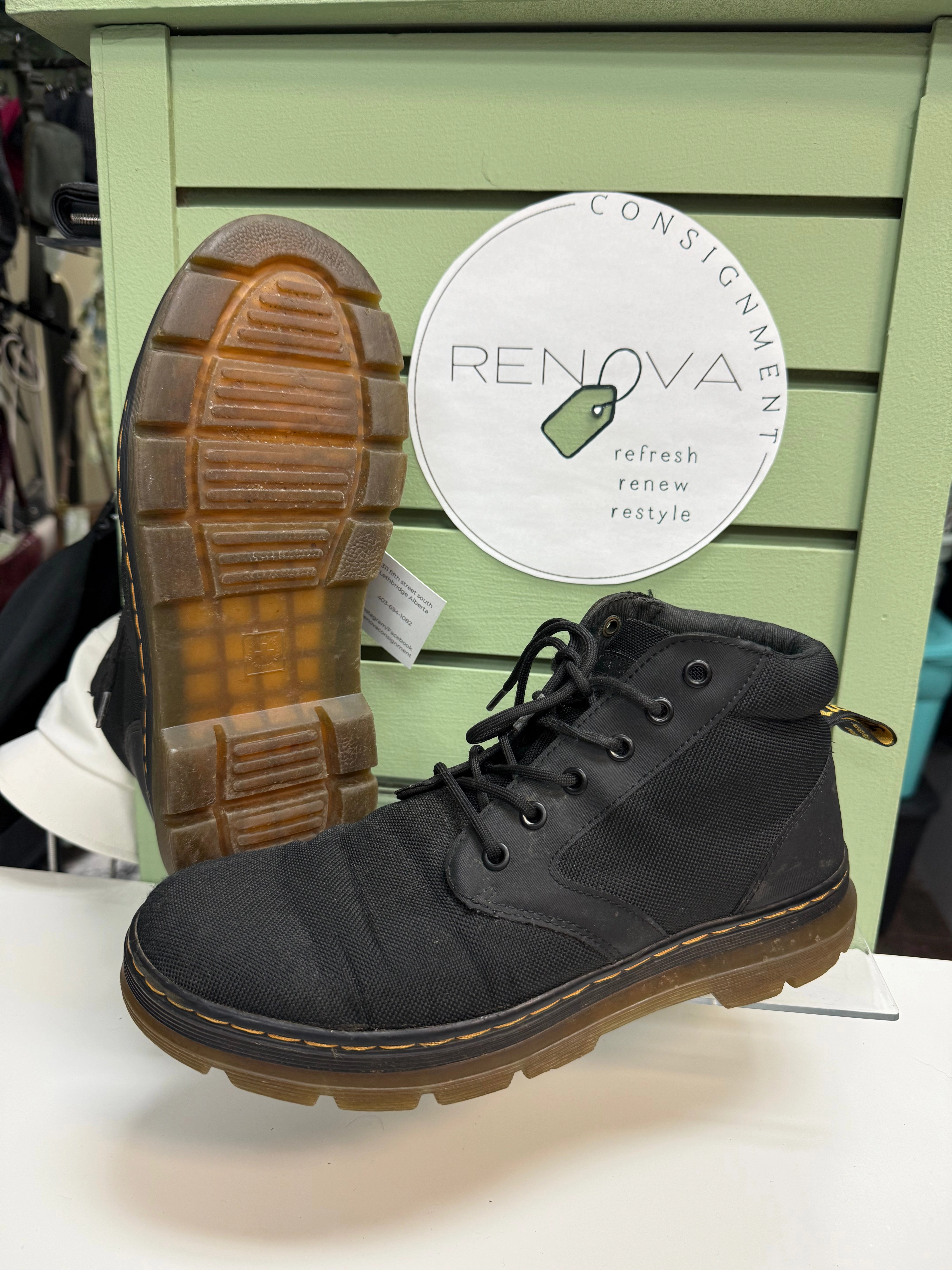 Doc Martens Bonny Casual Sneaker (Mens 9/Womens 10) Secure And Comfortable Soft Cushion Collar