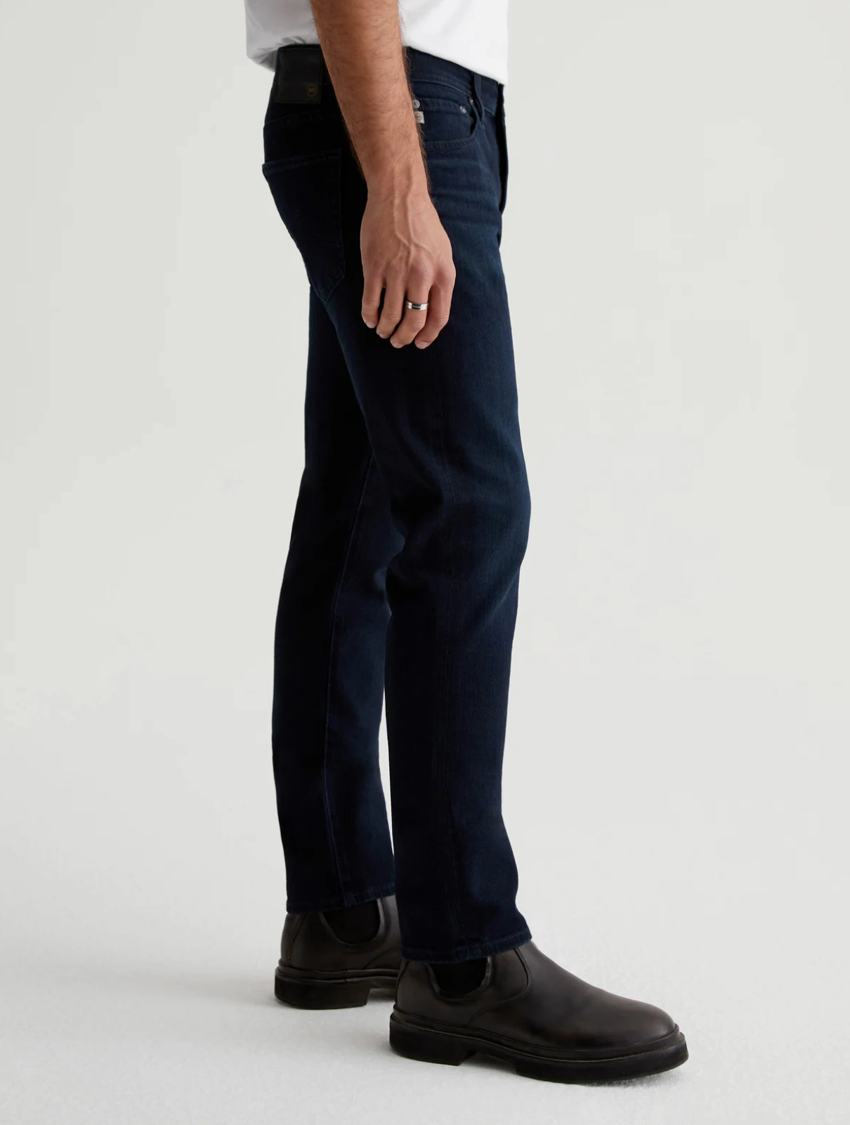 DYLAN SLIM FIT IN BUNDLED Relaxed Style Bold Heavyweight Denim