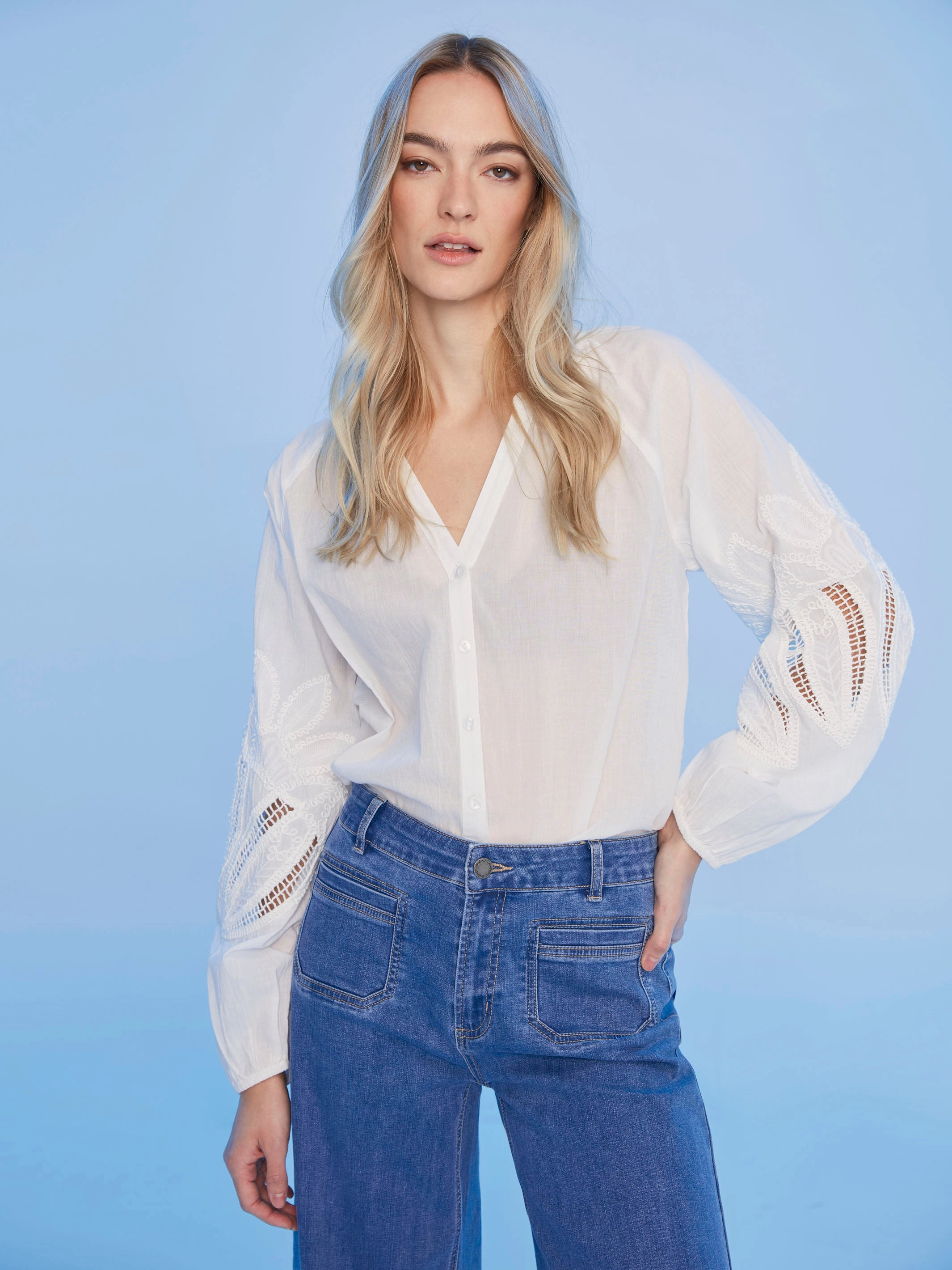 Lightweight Layer Youthful Style Cotton Button-Front Blouse with Embroidery - White