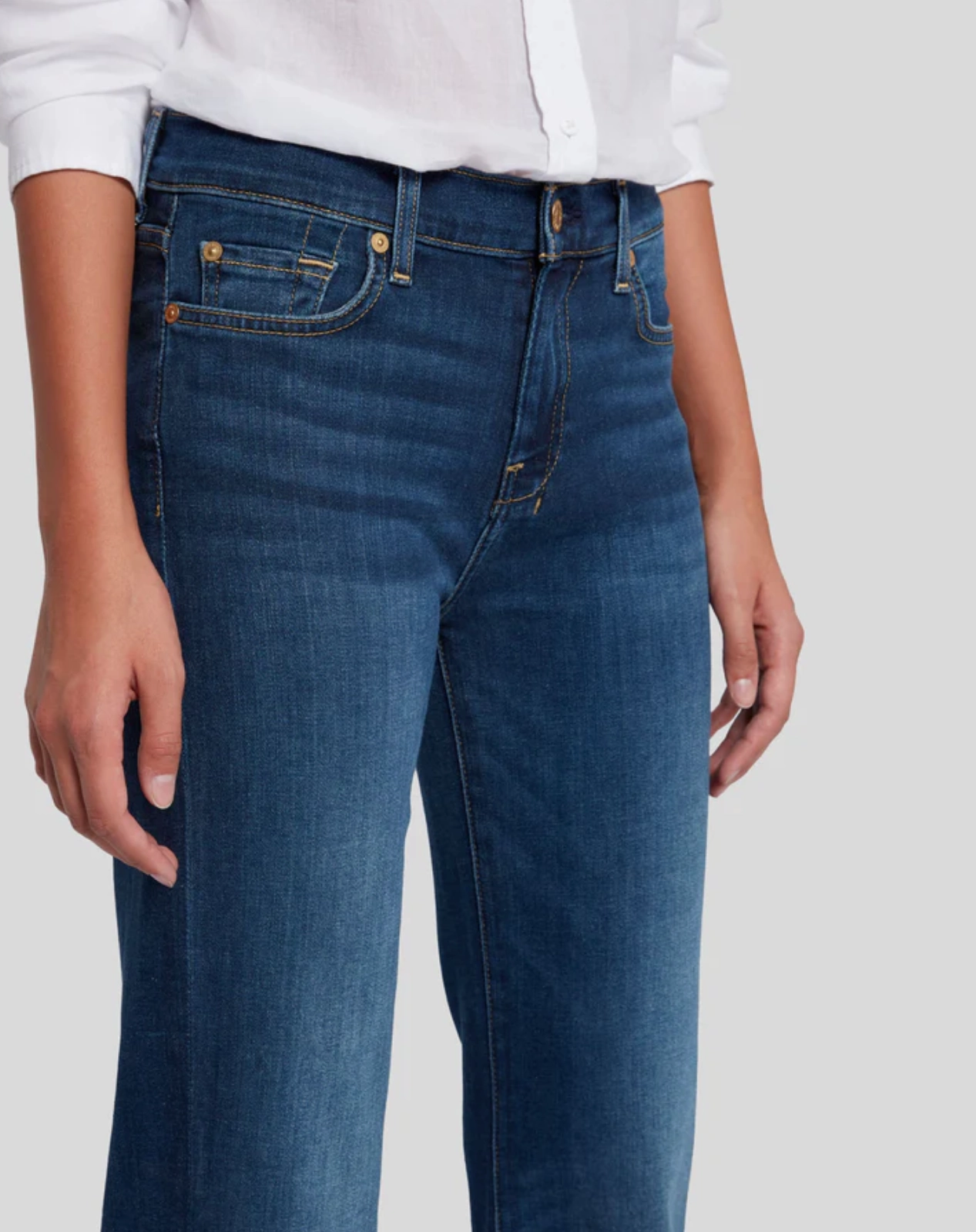 DOJO TAILORLESS FLARE IN MEDIUM MELROSE Wearable Piece Brunch Outfit Night Out