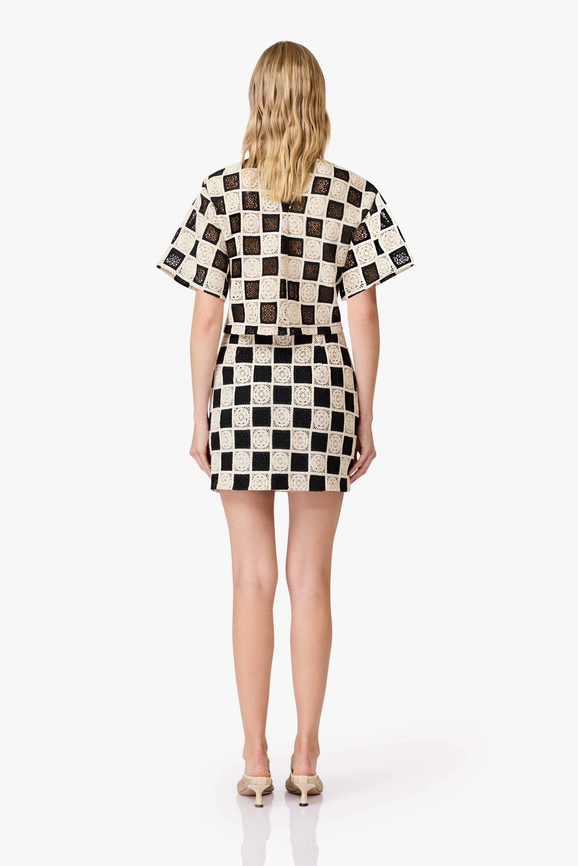 Gathered-Detail CURAAE Soho Crochet Mini Skirt in Black & White