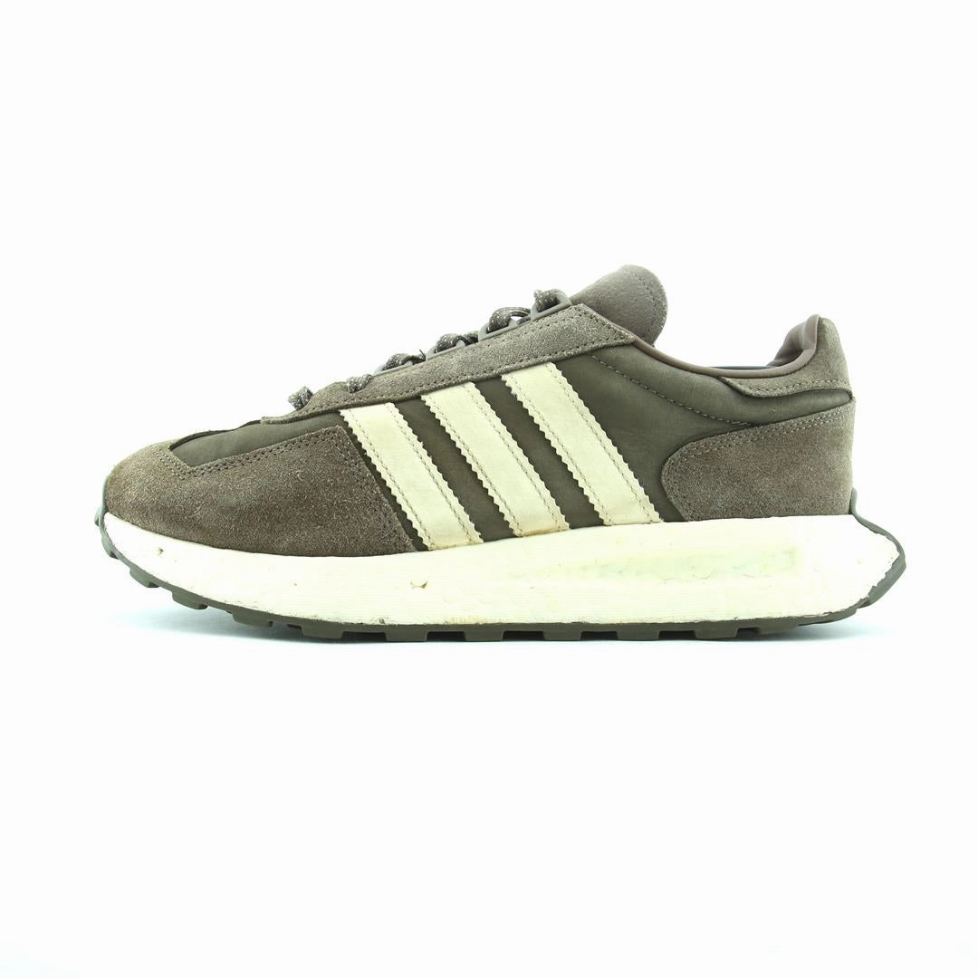 Anti Tear Material Thermoforming Technology ADIDAS RETROPY E5