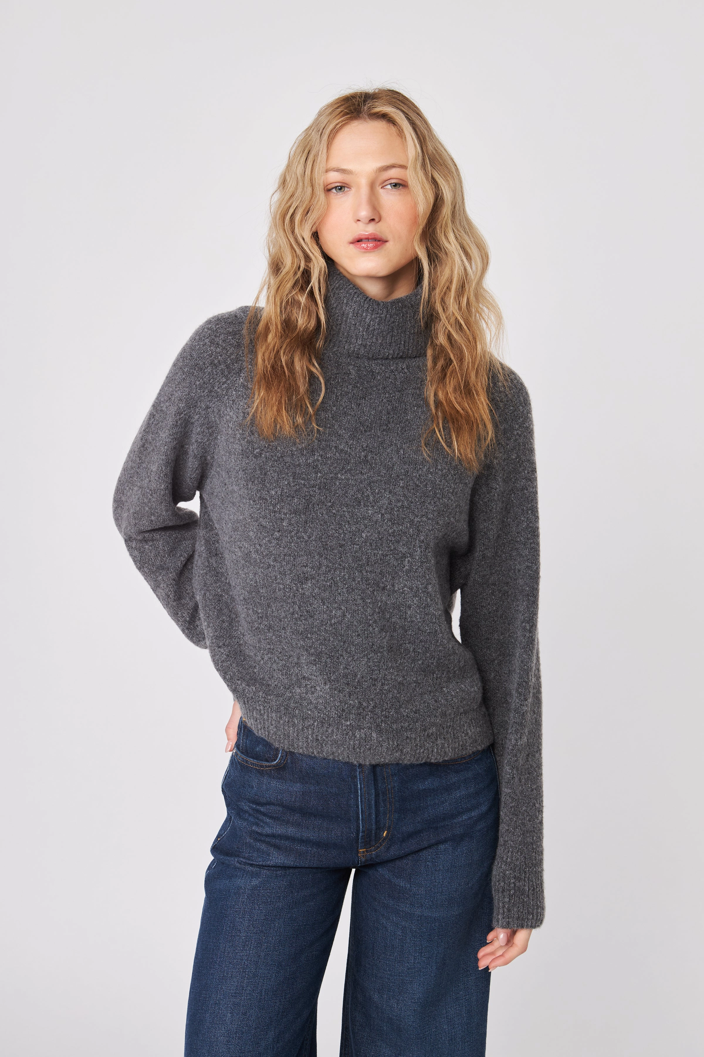EMMETT SLOUCH NECK SWEATER Sharp Line