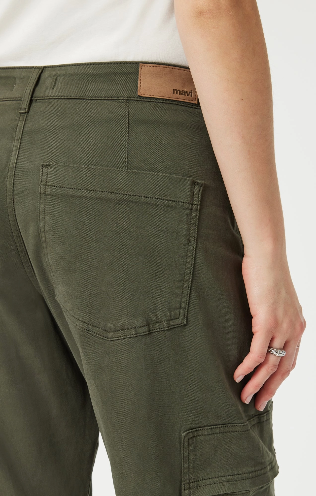 VINNIE IVY TWILL PANT SoftTouch Fashion Forward