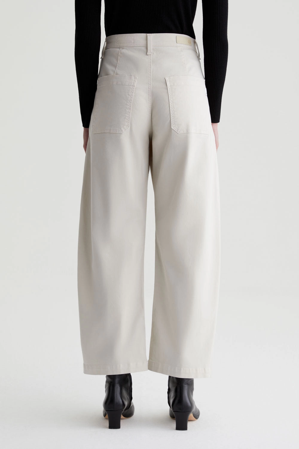 Teen Outfit Bold Urban Explorer FIONA IN PUMICE