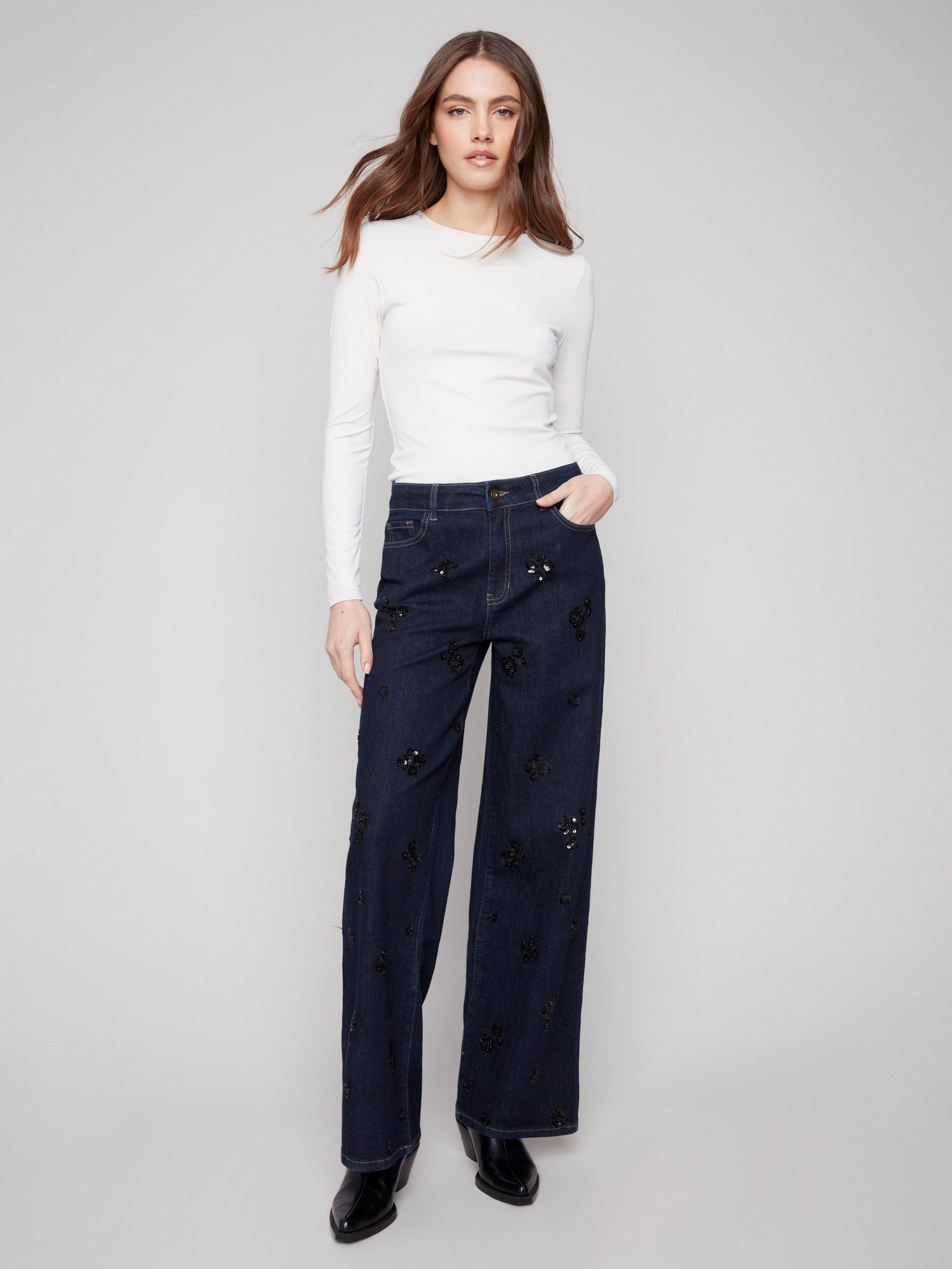Style Neutral Chill Comfort Wide Leg Sequin Embroidered Jeans - Deep Blue