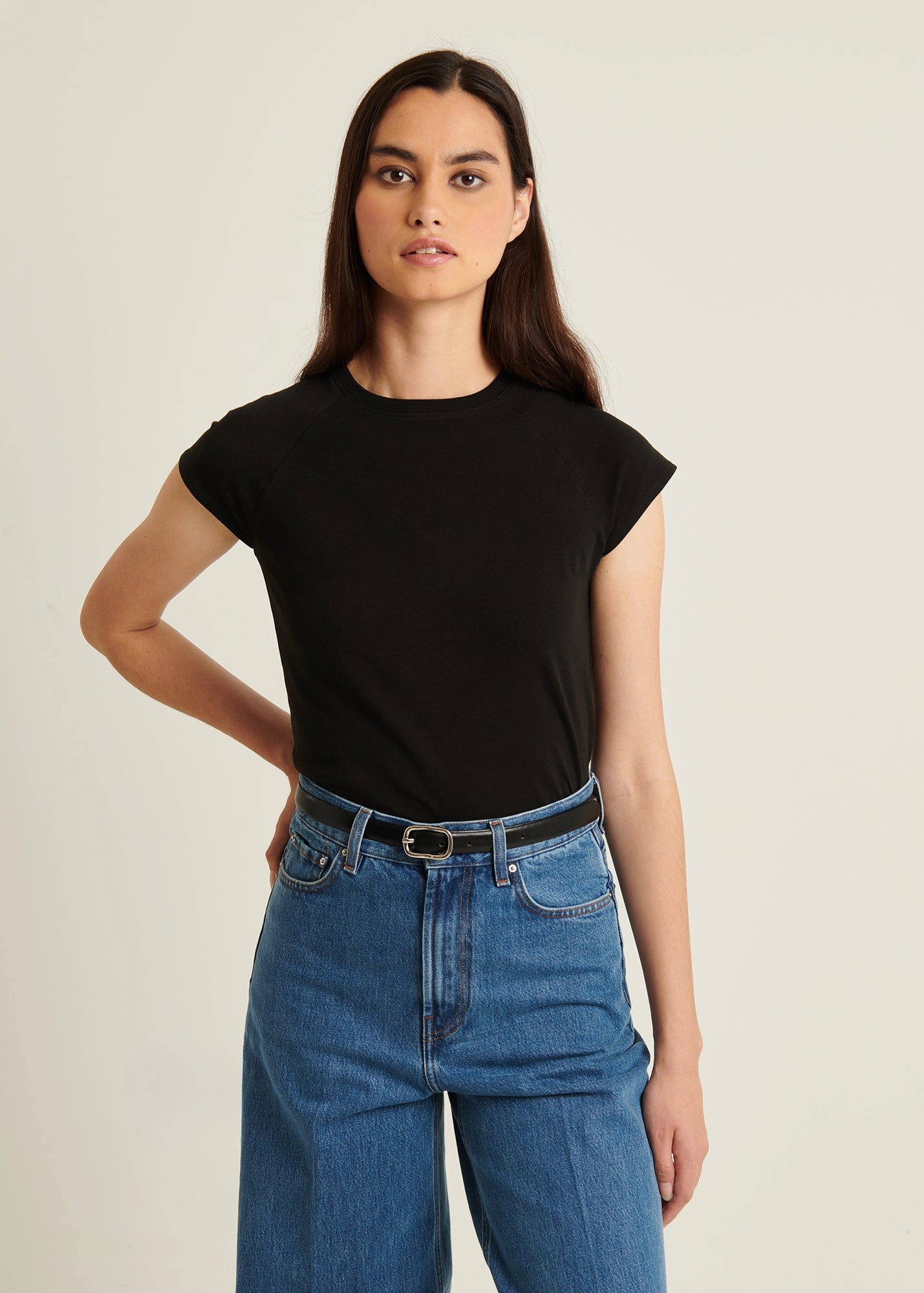 Sporty Style SHORT SLEEVE ICONIC RAGLAN BABY TEE